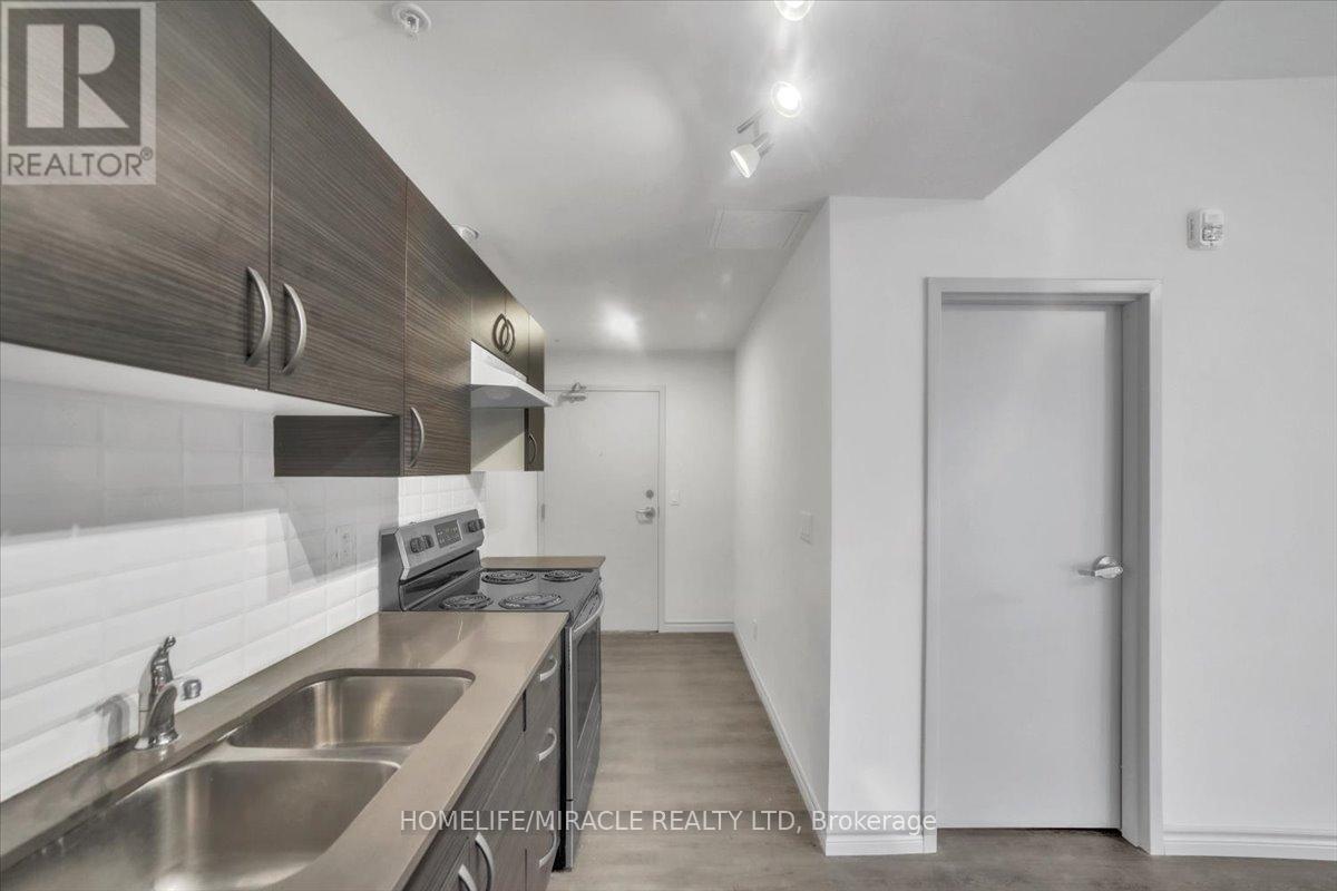 Photo 10 of 205 269 Sunview Street, Waterloo ON