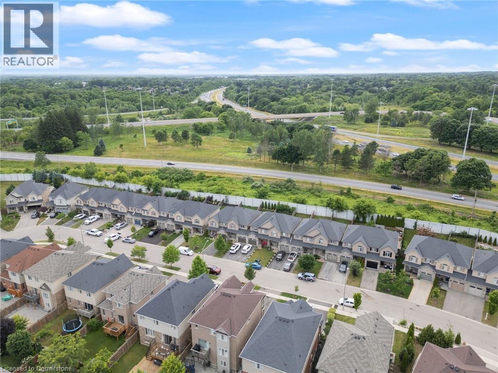 Photo 27 of 57 Sexton Crescent, Ancaster ON