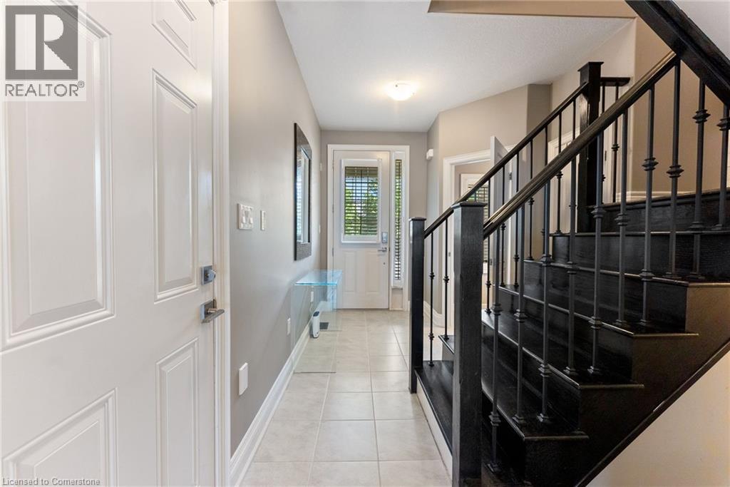Photo 4 of 57 Sexton Crescent, Ancaster ON