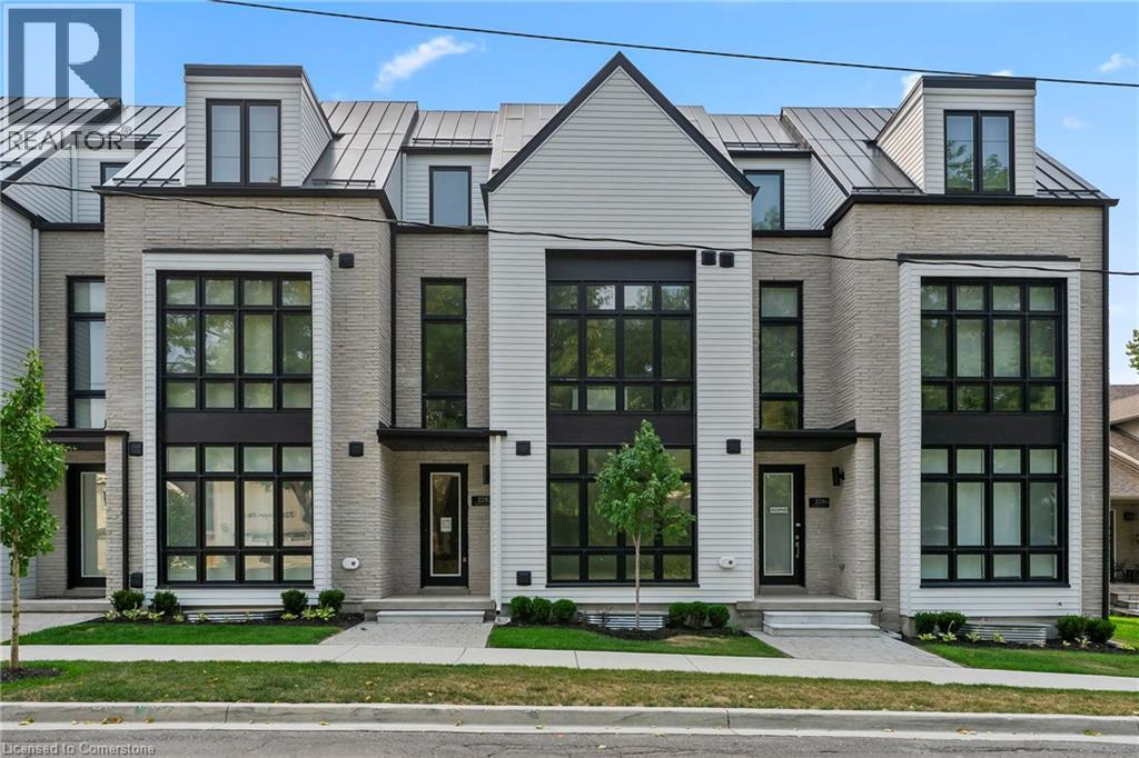Photo 8 of 2282 Sovereign Street, Oakville ON