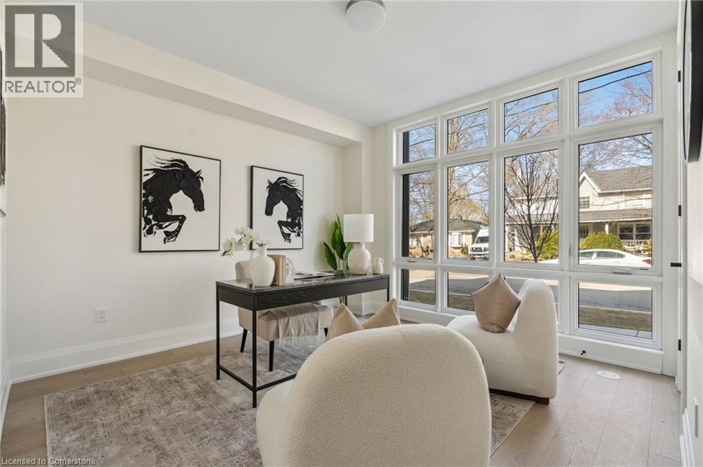 Photo 3 of 2282 Sovereign Street, Oakville ON
