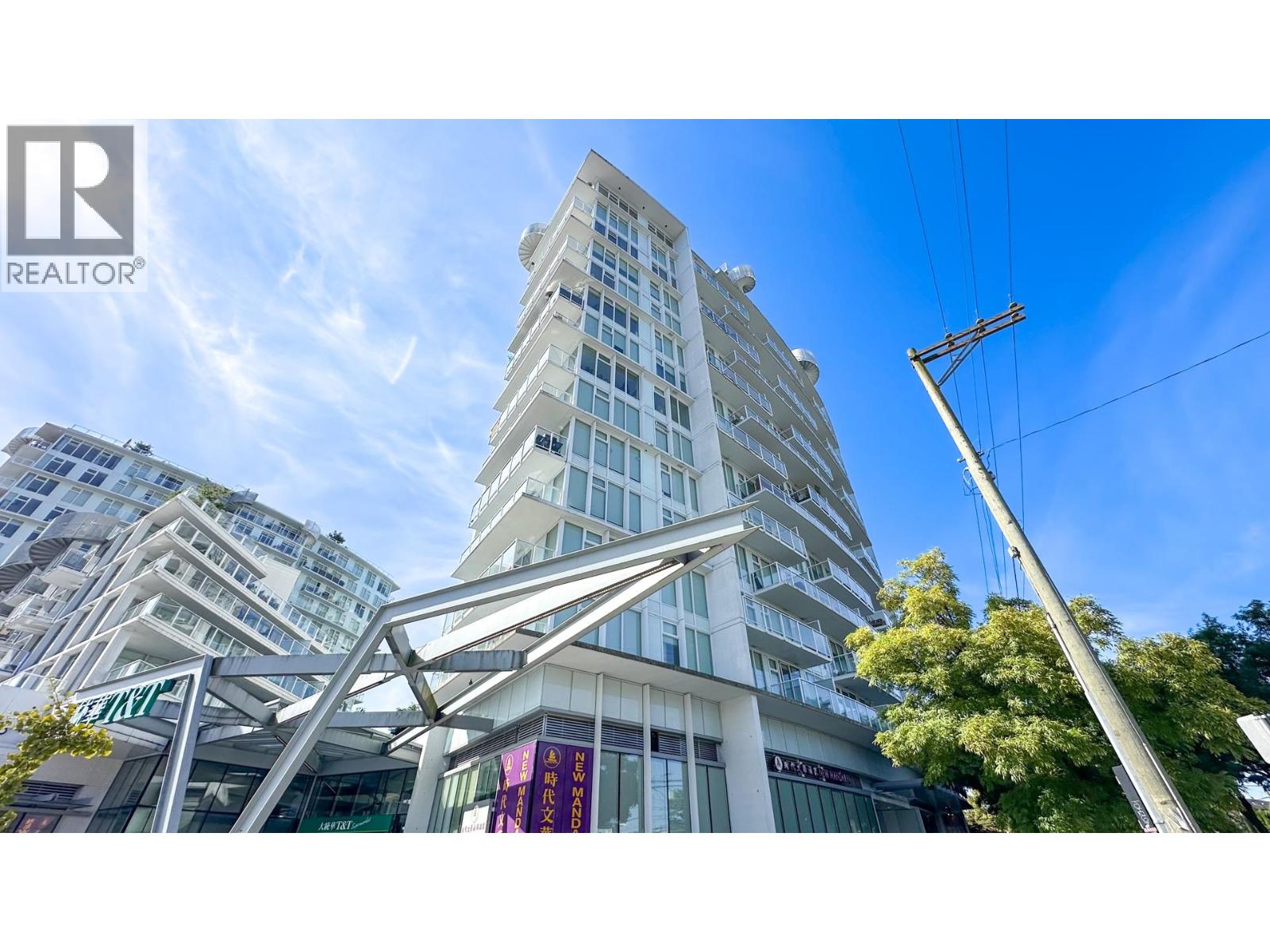 Photo 2 of 609 4638 Gladstone Street, Vancouver BC