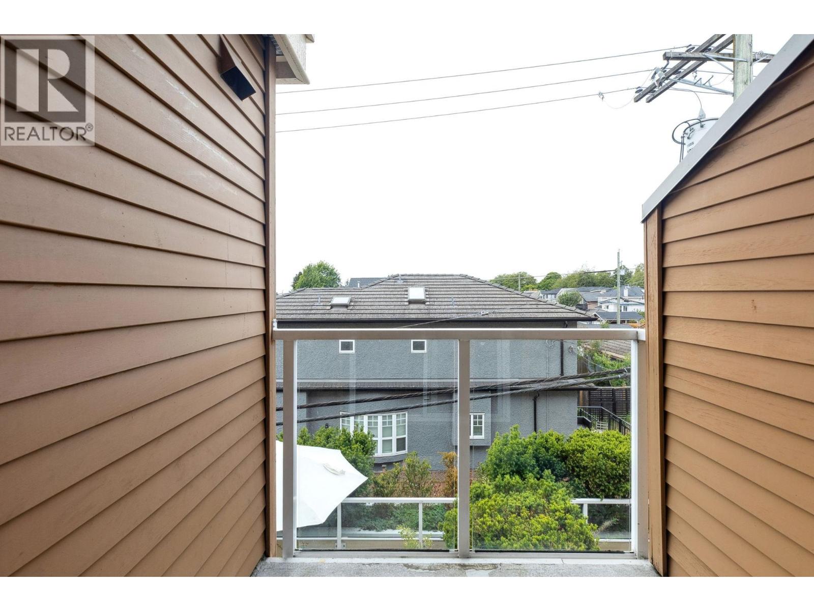 Photo 15 of 302 1503 W 66 Avenue, Vancouver BC