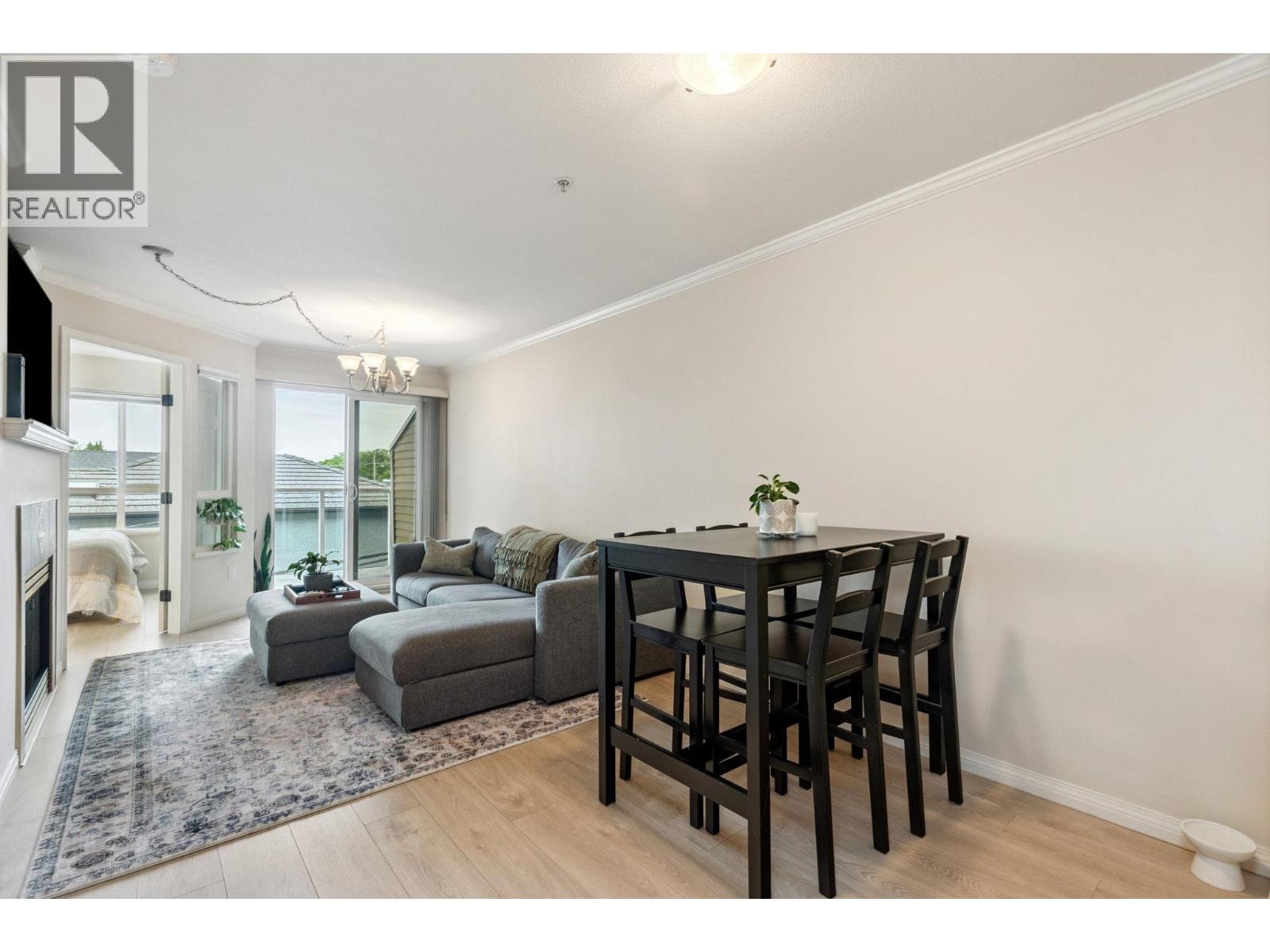 Photo 4 of 302 1503 W 66 Avenue, Vancouver BC
