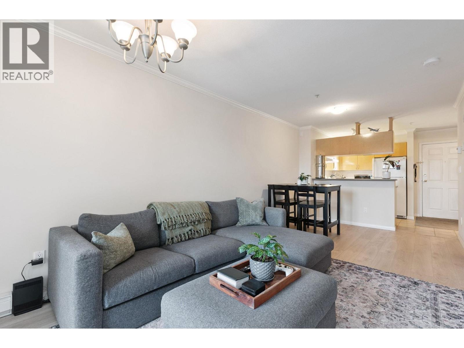 Photo 5 of 302 1503 W 66 Avenue, Vancouver BC