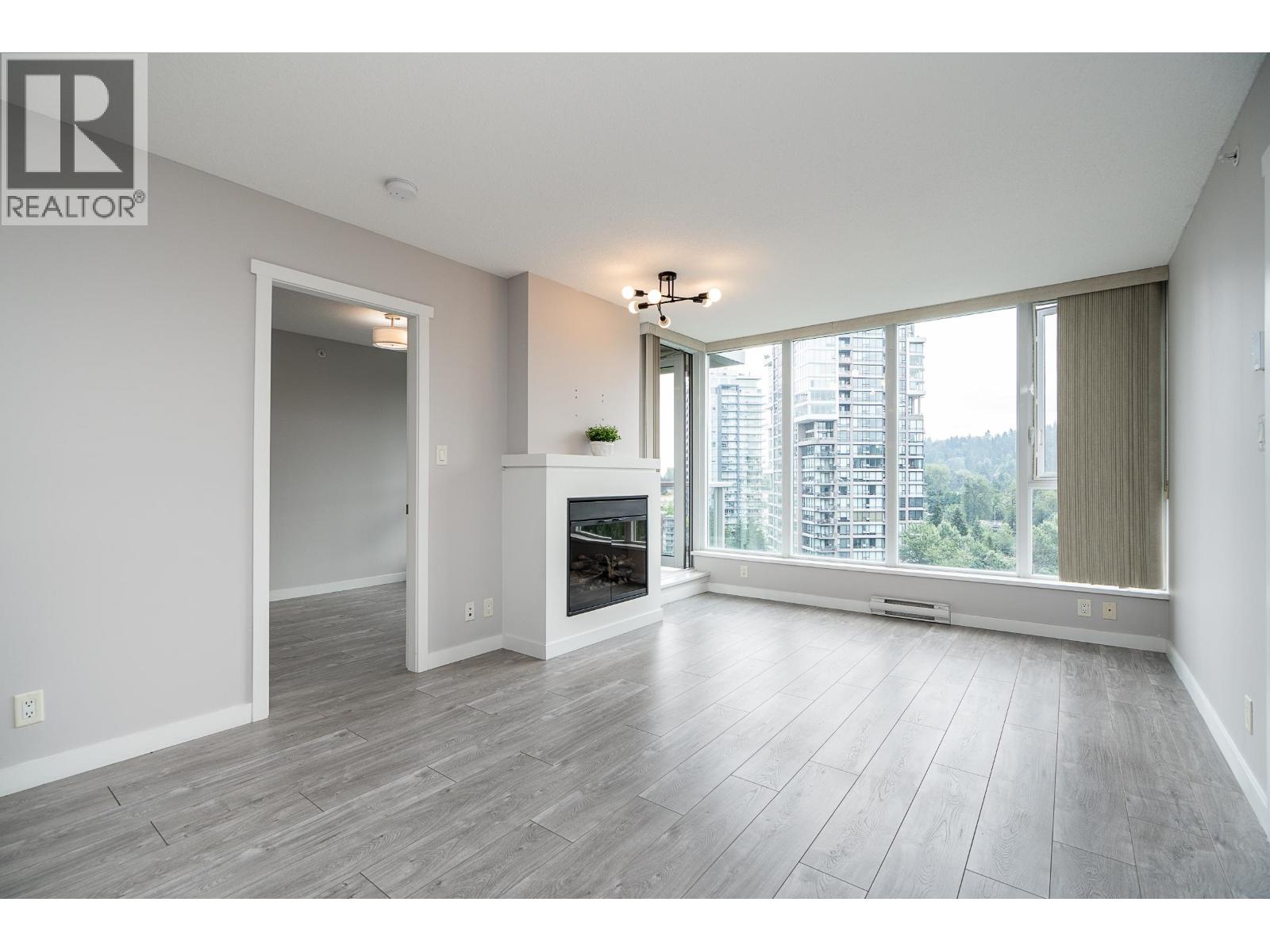 Photo 4 of 1909 660 Nootka Way, Port Moody BC
