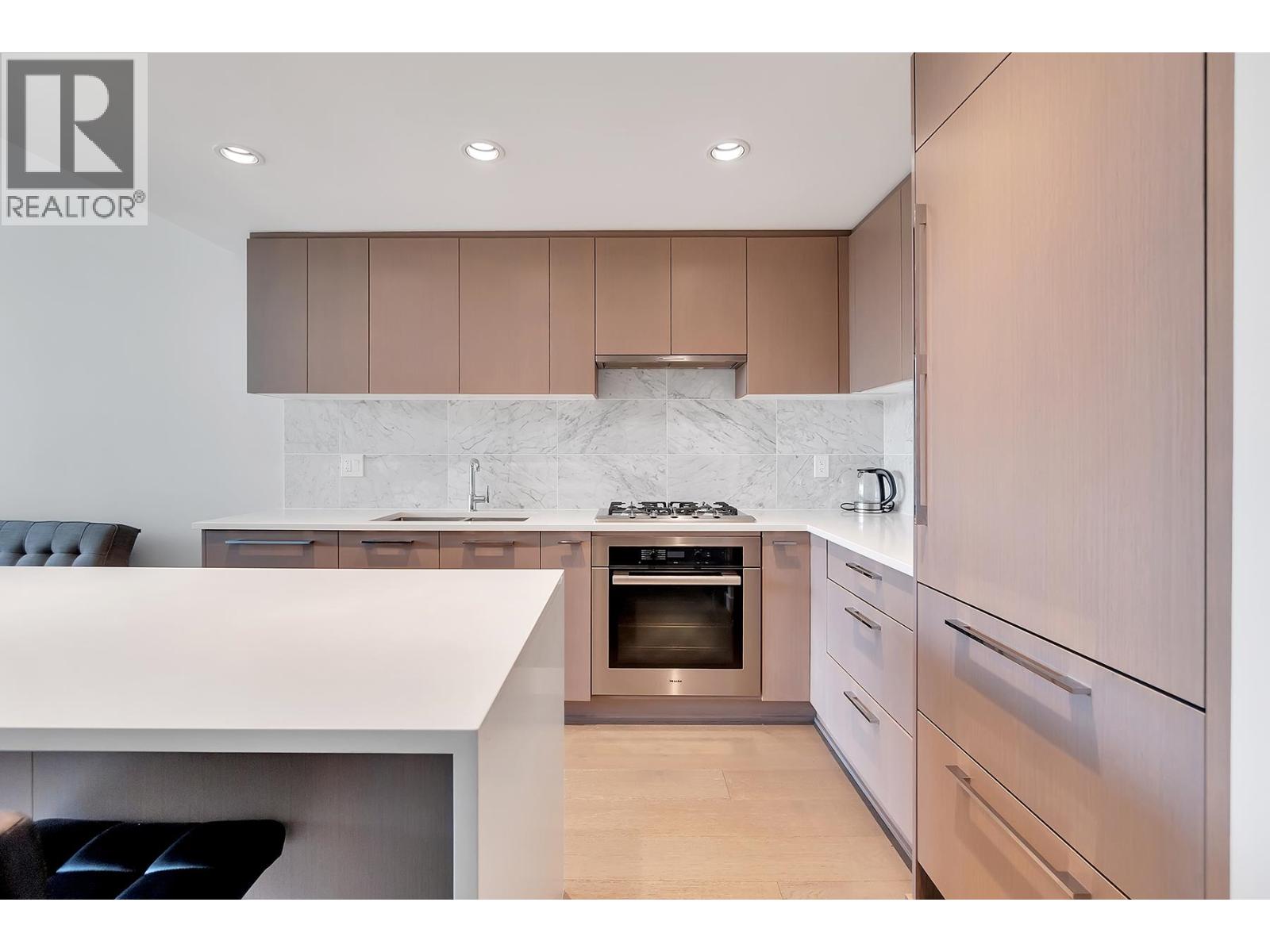 Photo 12 of 307 5410 Shortcut Road, Vancouver BC