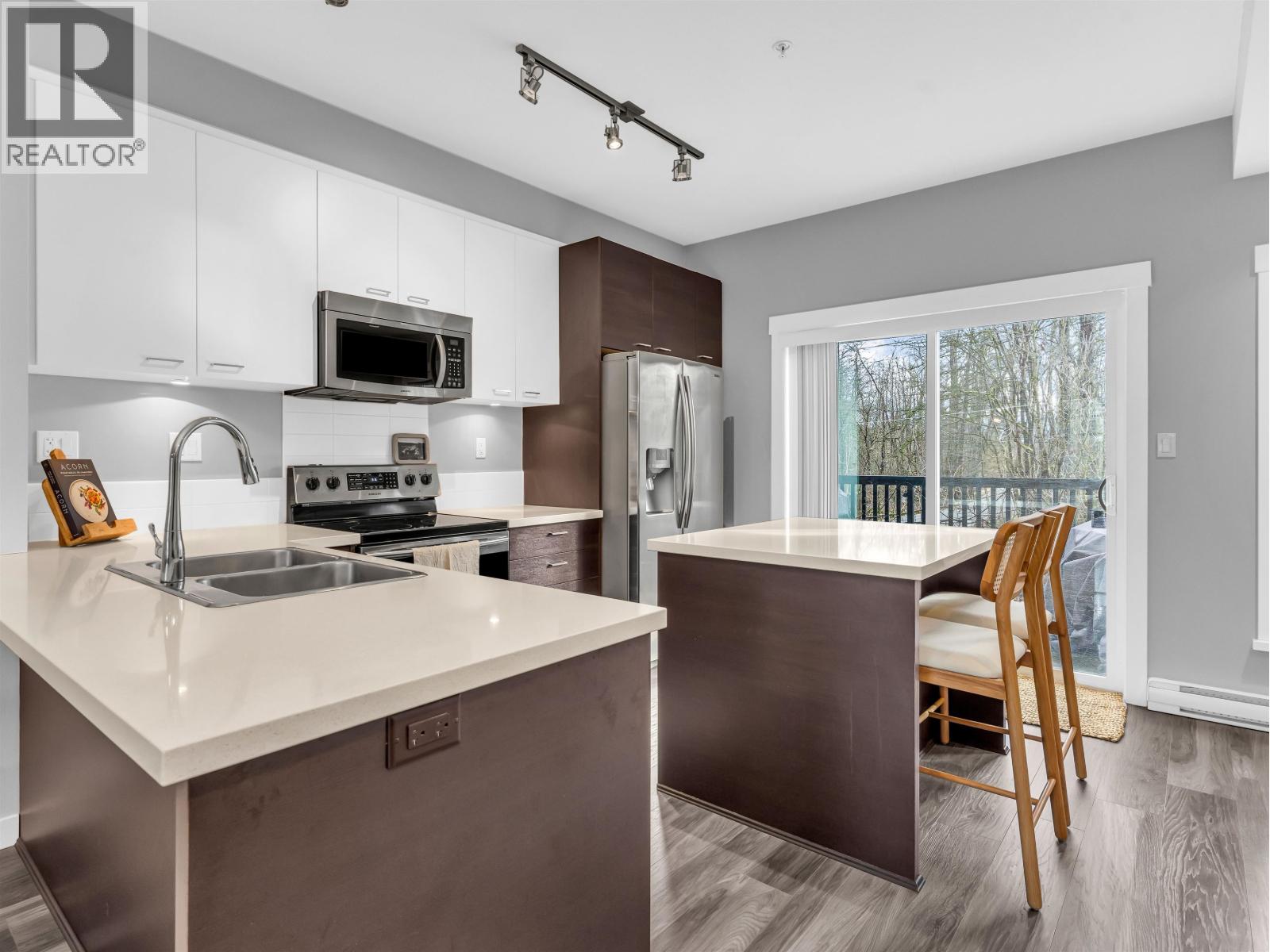 Photo 22 of 129 3010 Riverbend Drive, Coquitlam BC