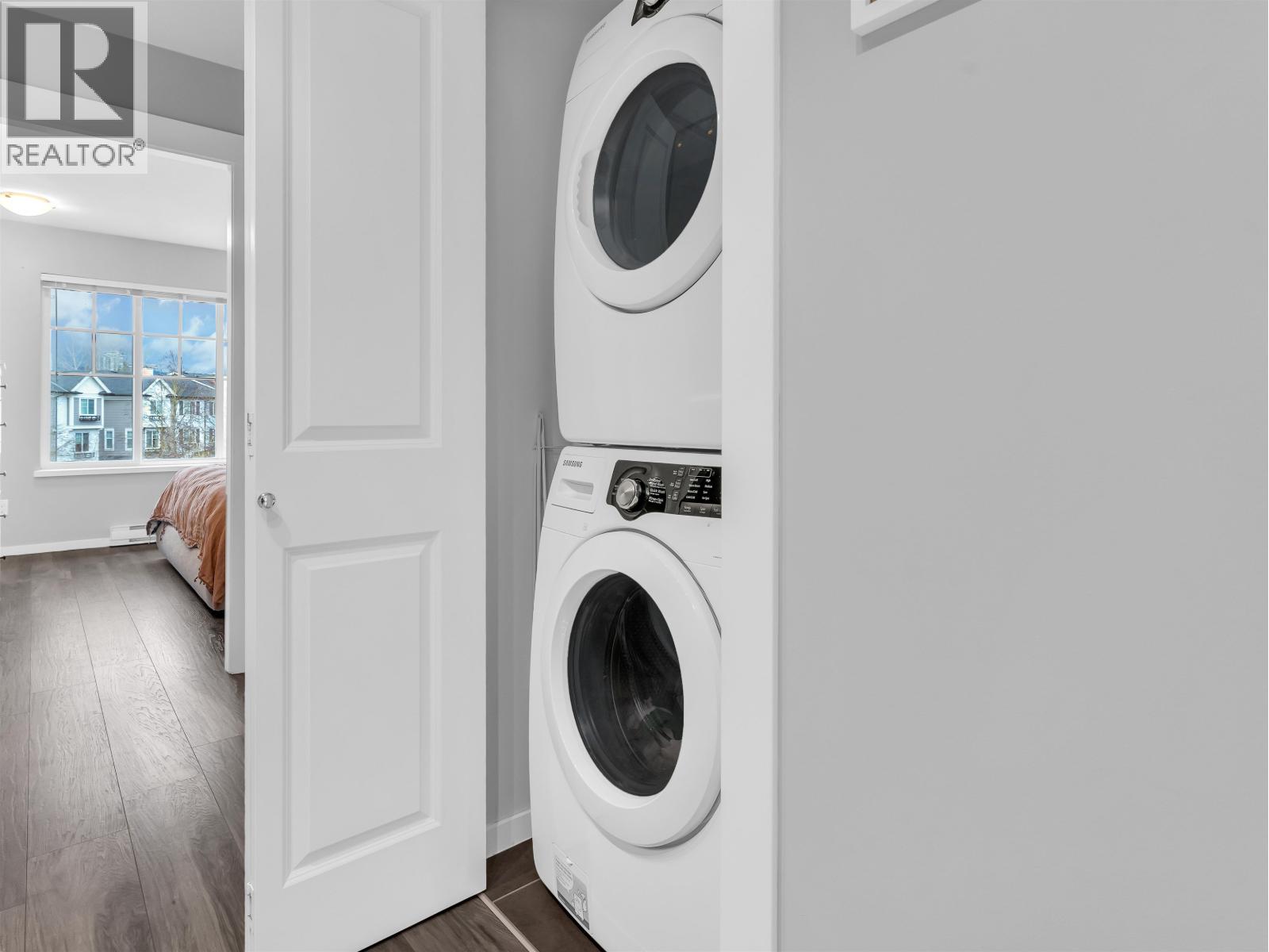 Photo 36 of 129 3010 Riverbend Drive, Coquitlam BC