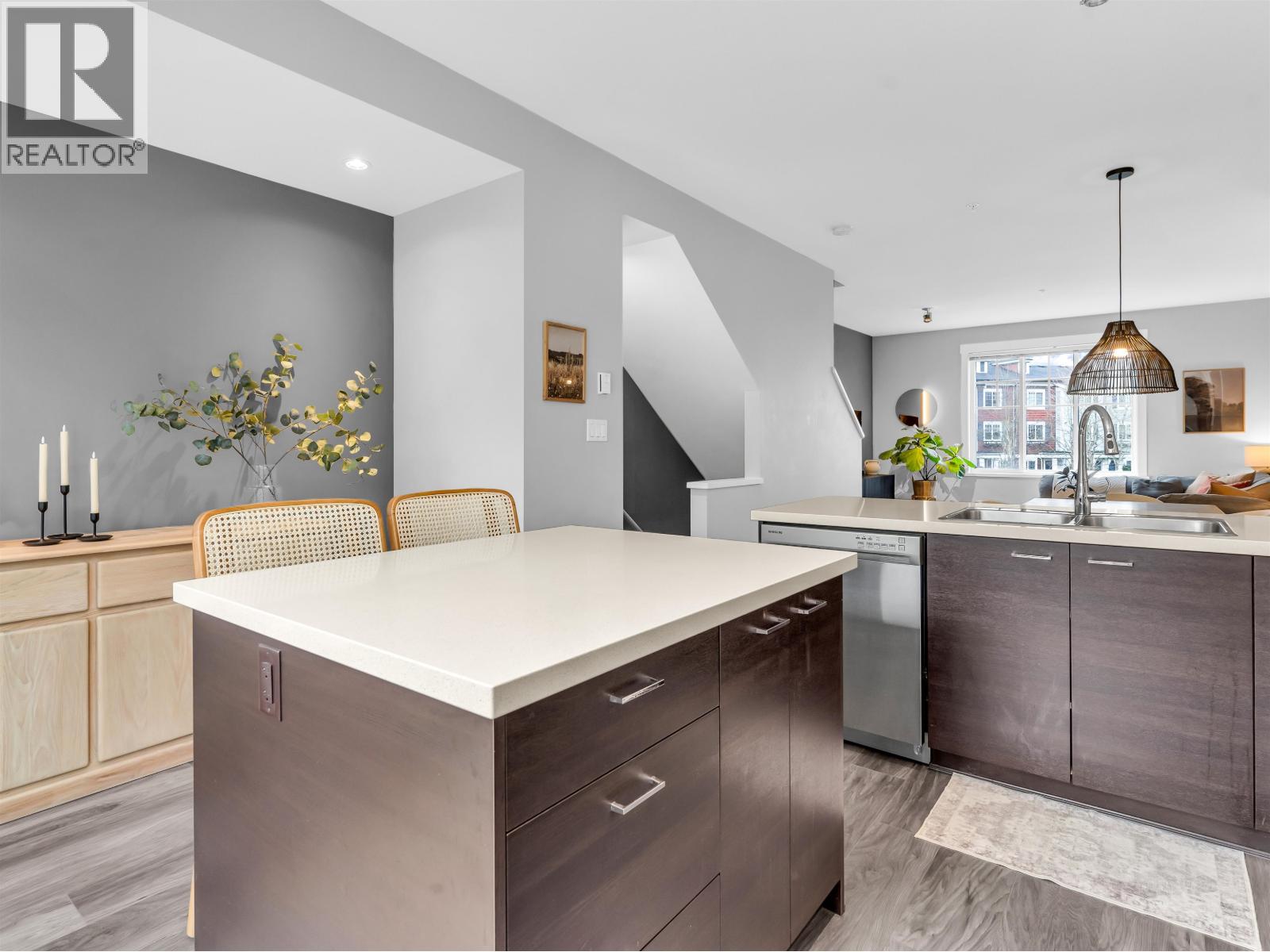 Photo 11 of 129 3010 Riverbend Drive, Coquitlam BC