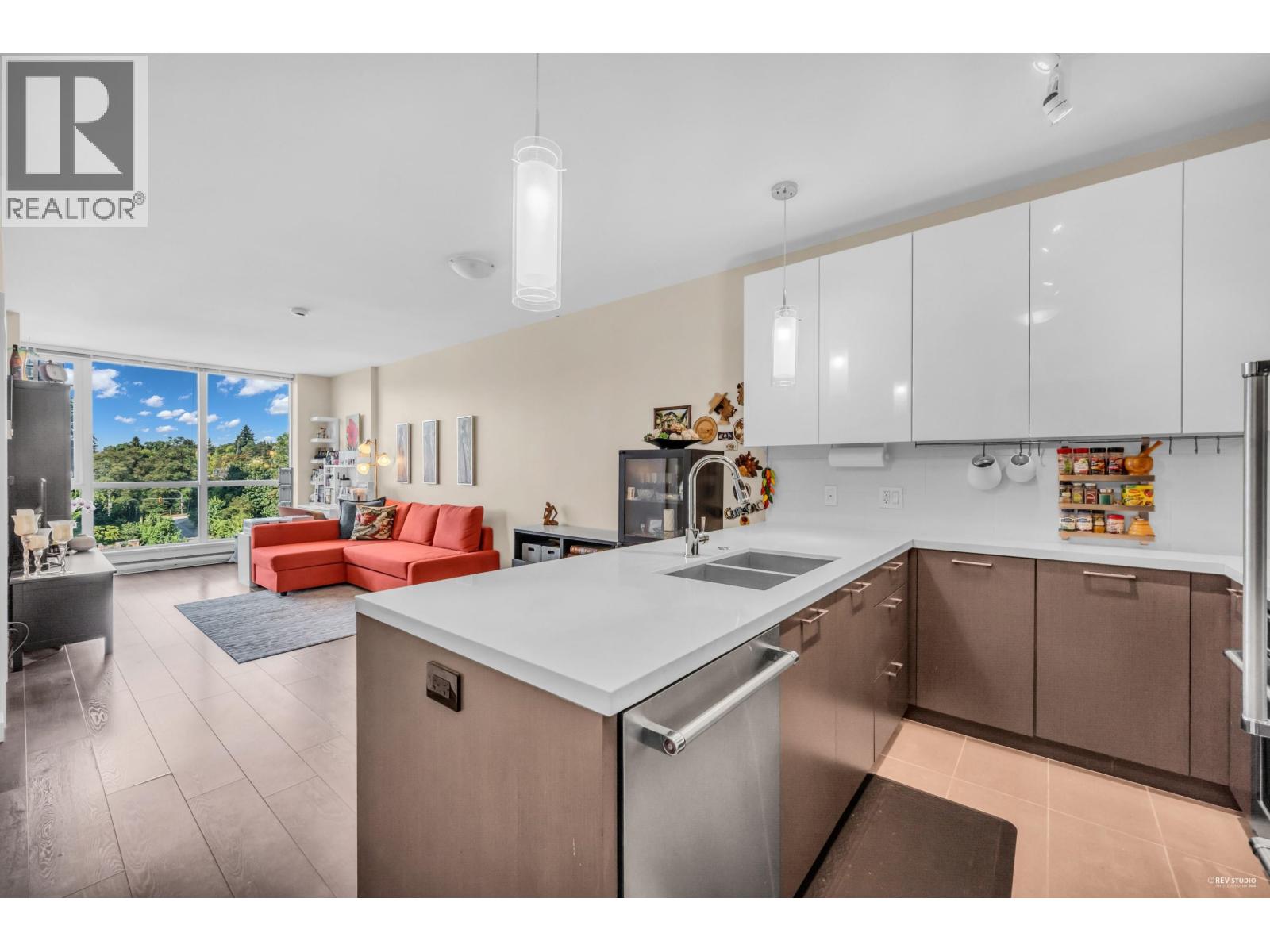 Photo 2 of 1506 271 Francis Way, New Westminster BC