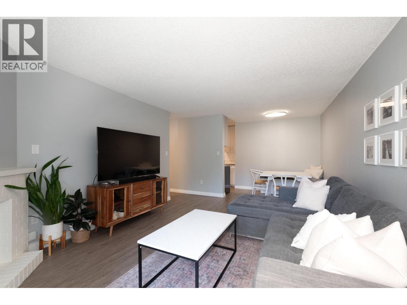 Photo 11 of 207 9202 Horne Street, Burnaby BC