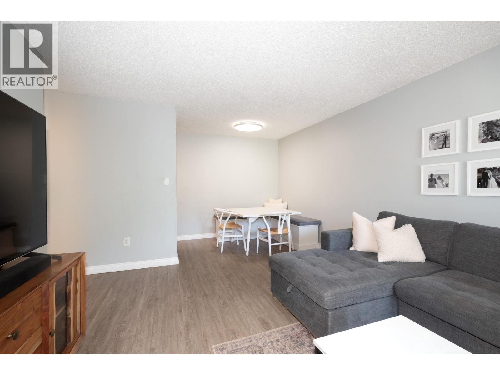 Photo 12 of 207 9202 Horne Street, Burnaby BC
