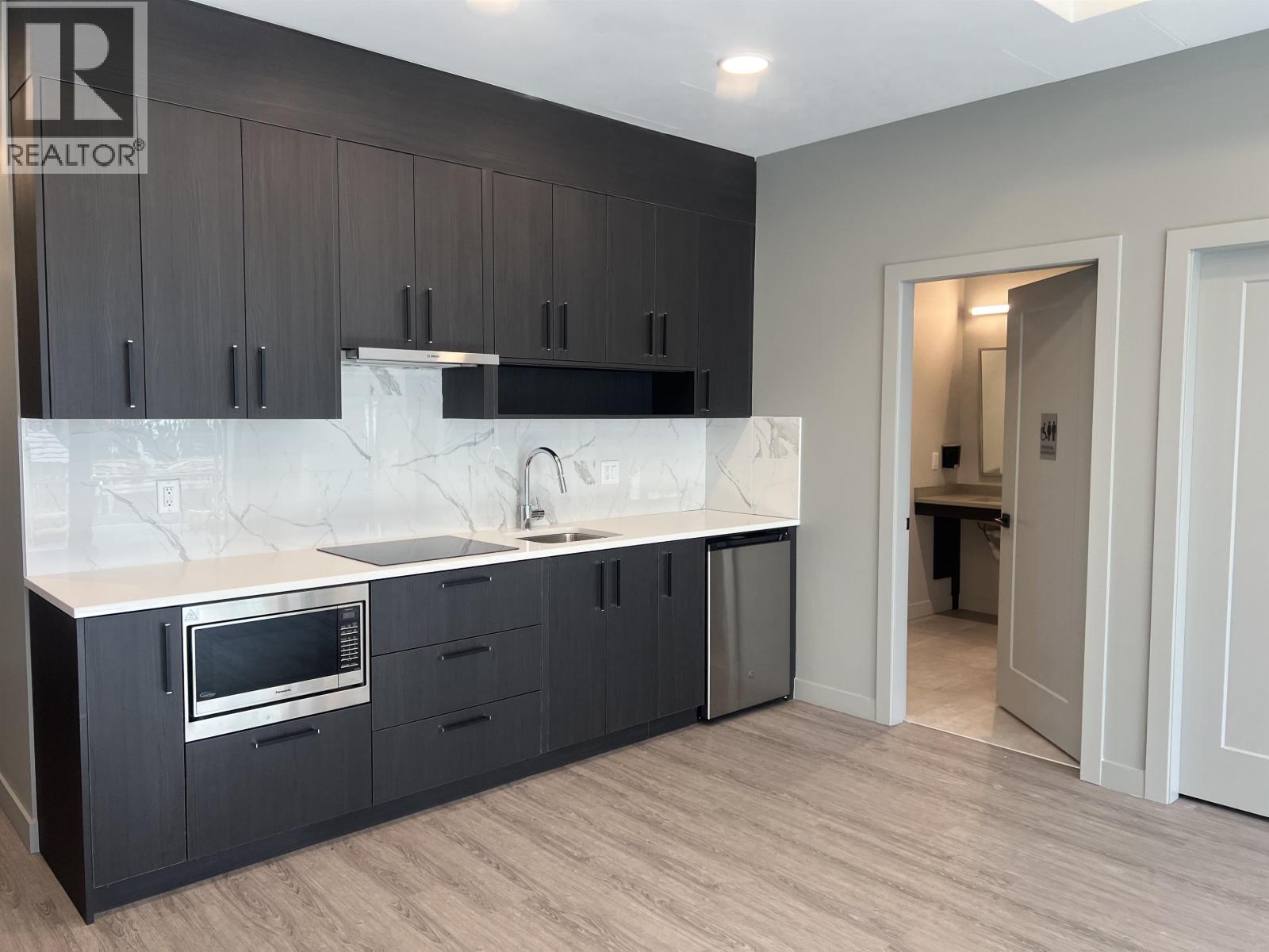 Photo 23 of 302 6859 Cambie Street, Vancouver BC