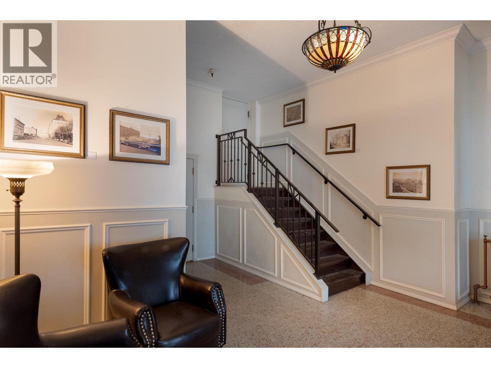 55 777 BURRARD STREET, Vancouver