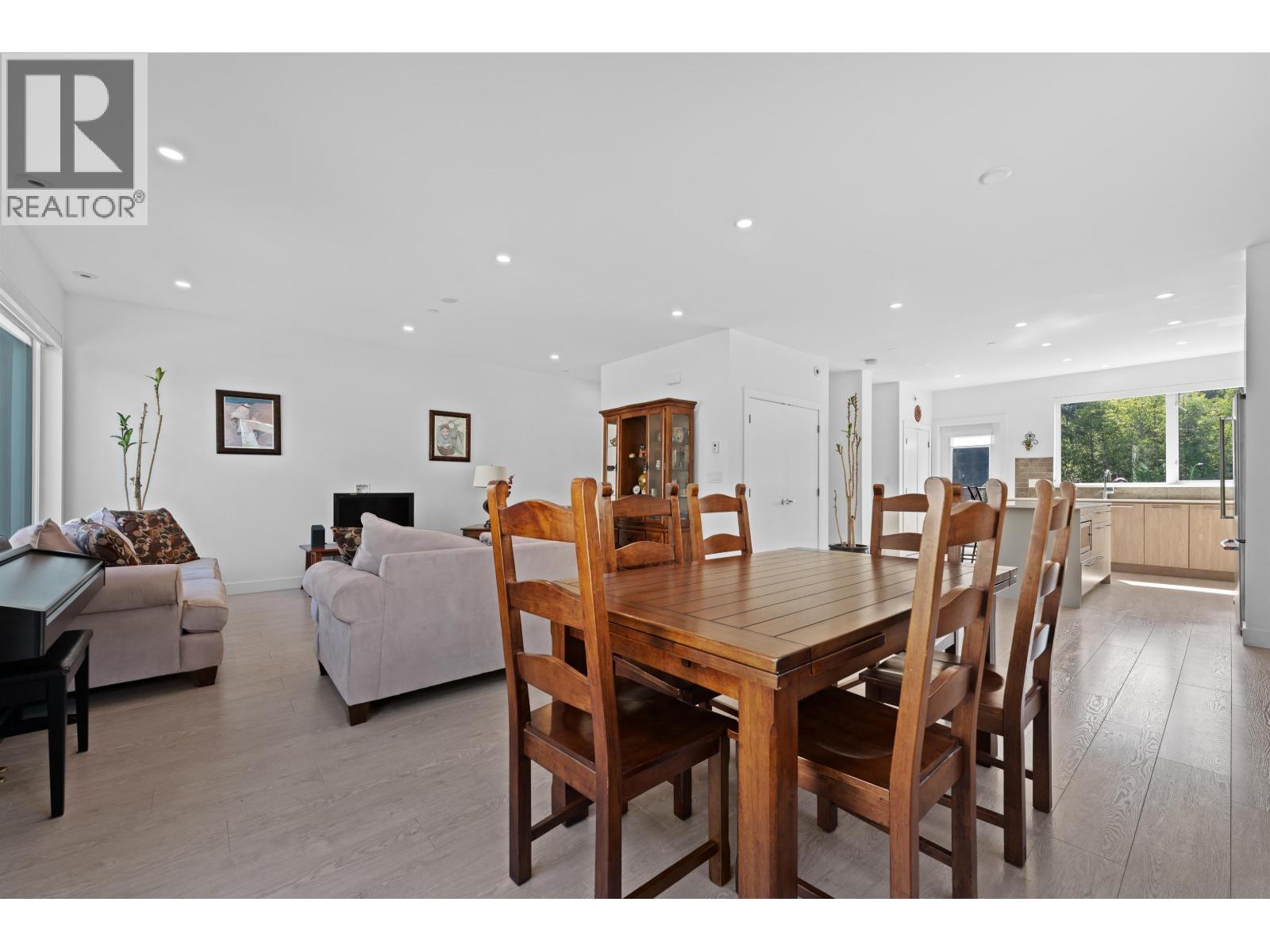 Photo 11 of 54 3597 Malsum Drive, North Vancouver BC