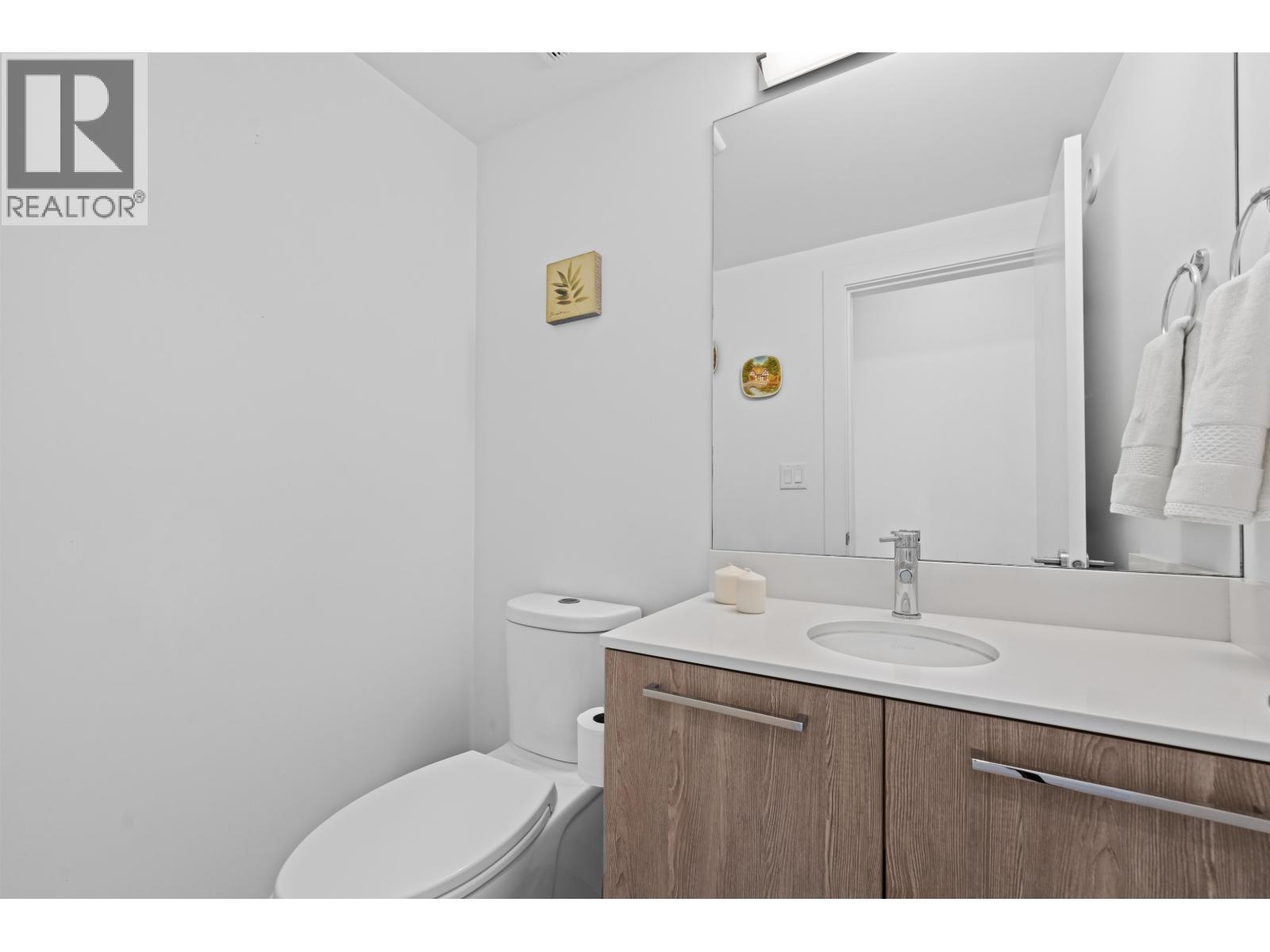Photo 24 of 54 3597 Malsum Drive, North Vancouver BC