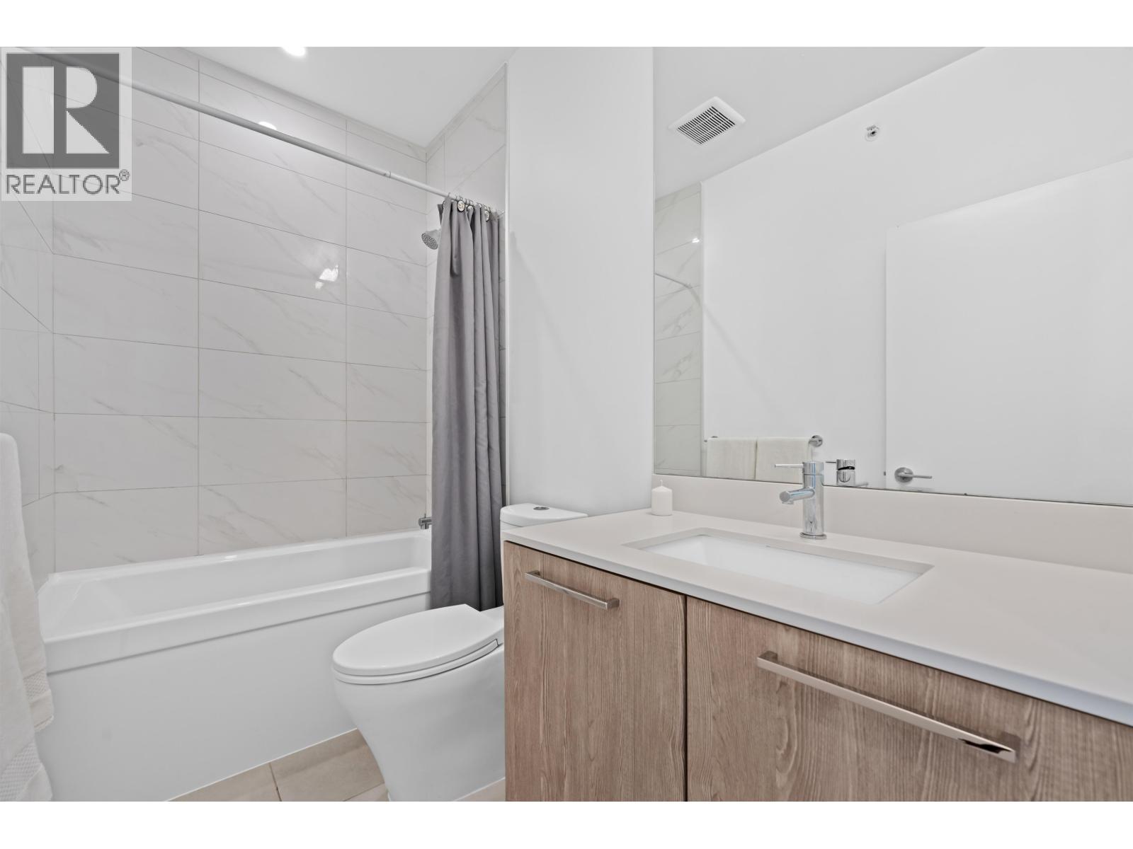 Photo 17 of 54 3597 Malsum Drive, North Vancouver BC