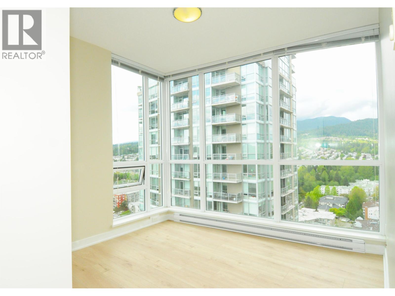 Photo 2 of 2808 2975 Atlantic Avenue, Coquitlam BC