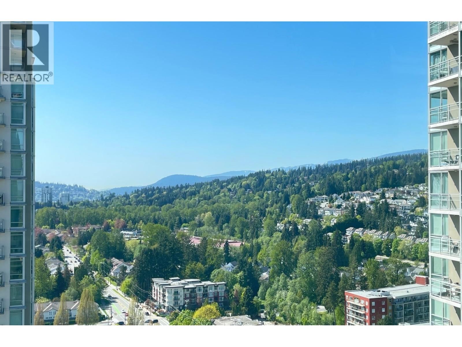 Photo 4 of 2808 2975 Atlantic Avenue, Coquitlam BC