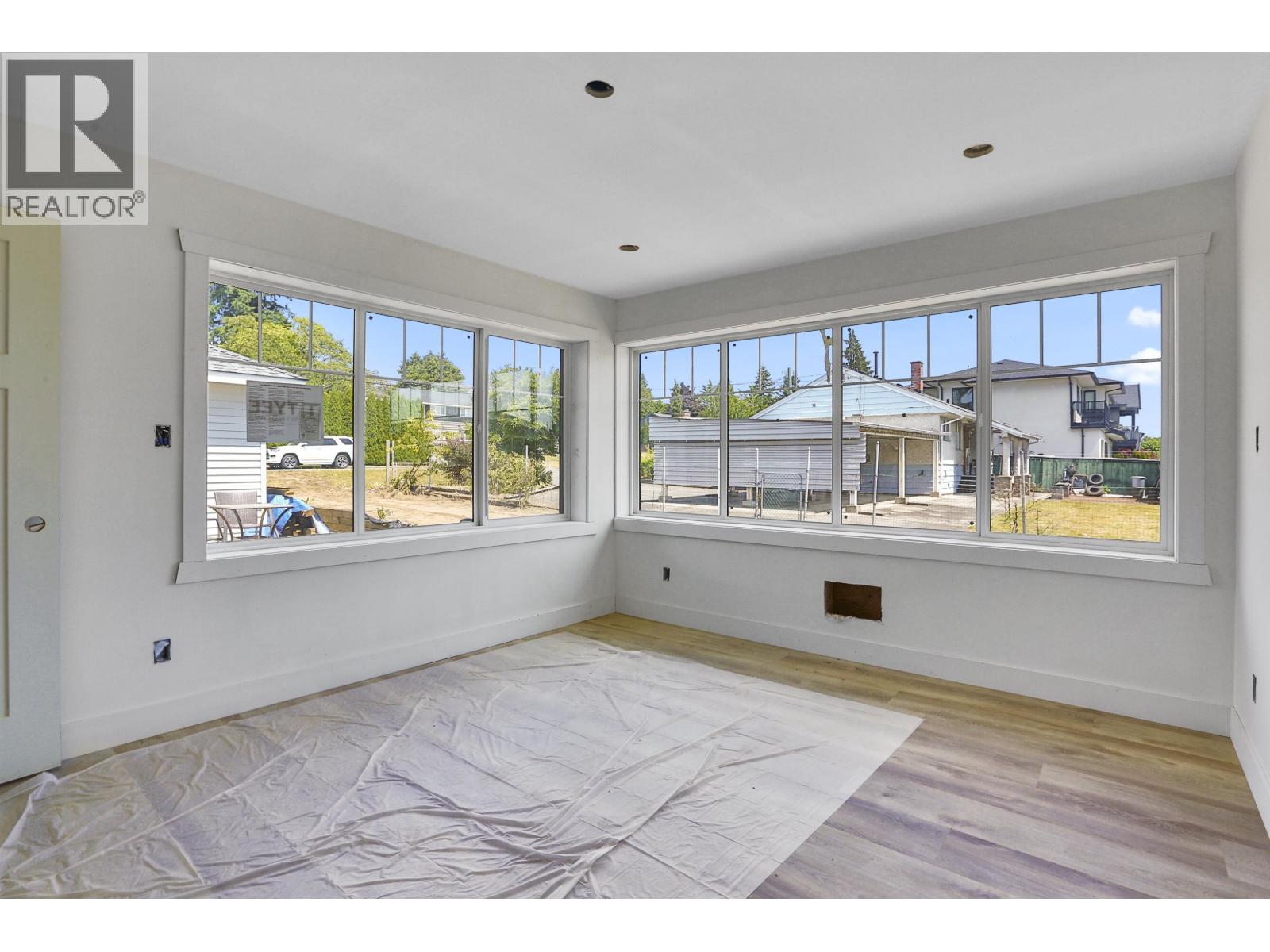 Photo 31 of 201 Finnigan Street, Coquitlam BC