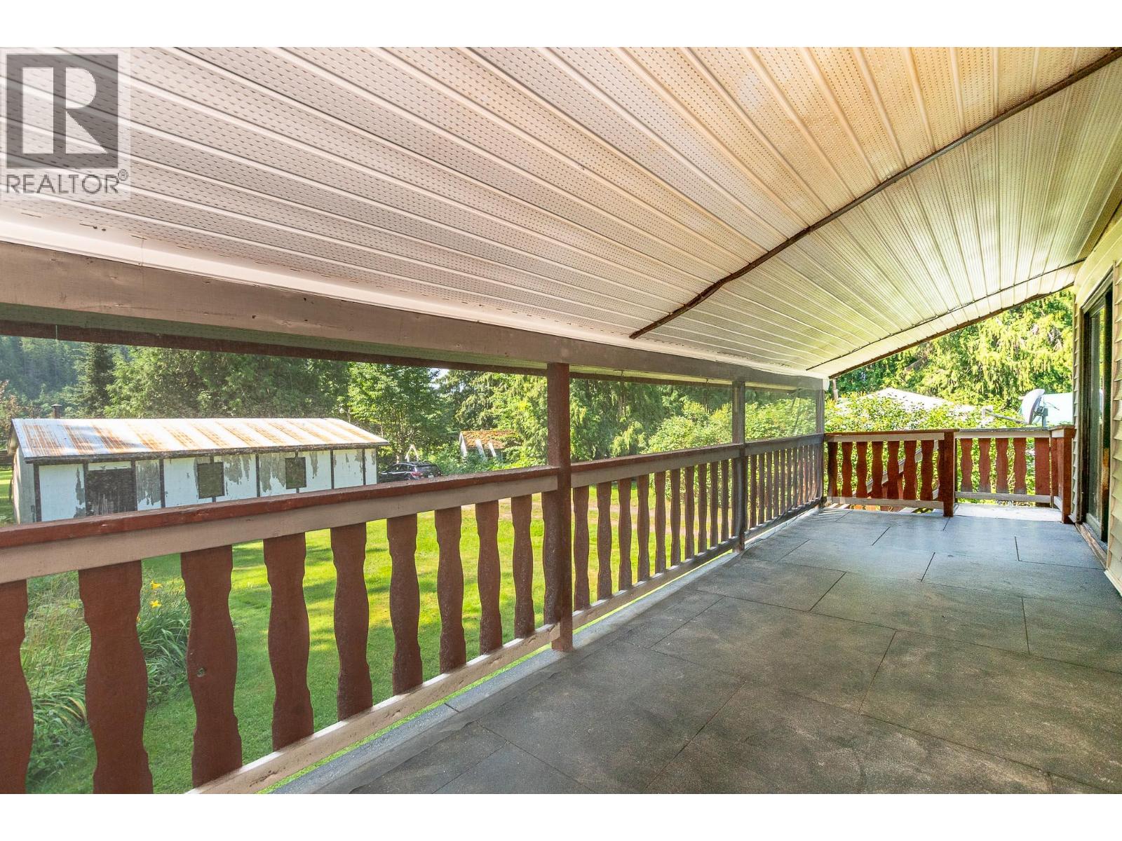 1825 Stepp Pit Road, Sicamous