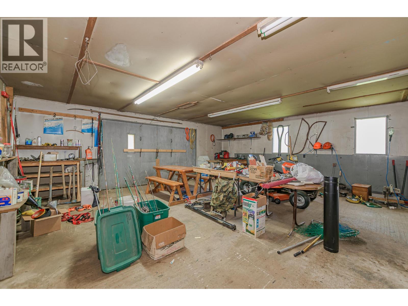 1825 Stepp Pit Road, Sicamous