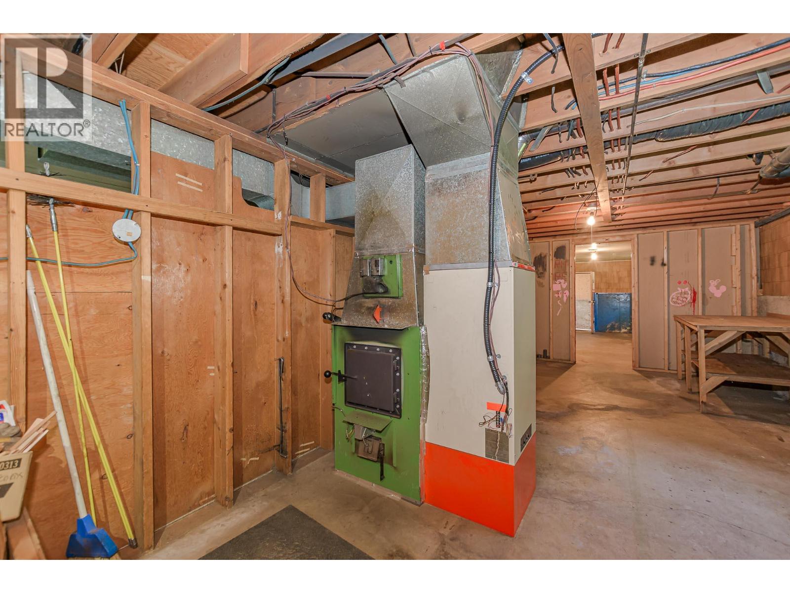 1825 Stepp Pit Road, Sicamous