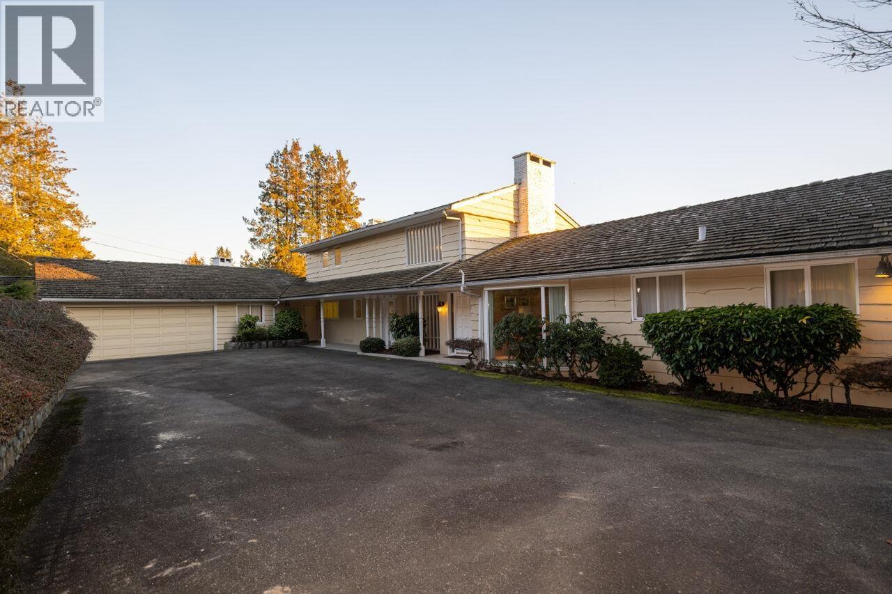Photo 25 of 735 Fairmile Road, West Vancouver BC