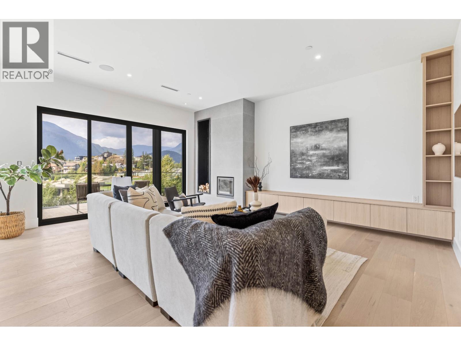 7639 SEVEN O'CLOCK DRIVE, Pemberton