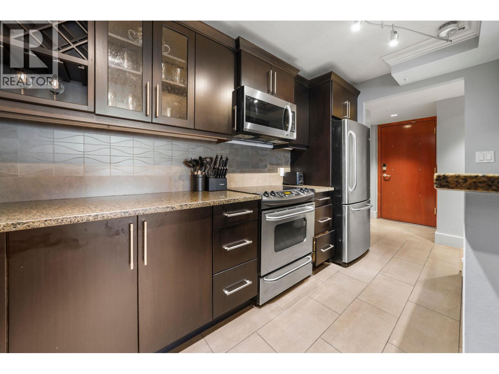 Photo 9 of 1050 Burrard Street, Vancouver BC