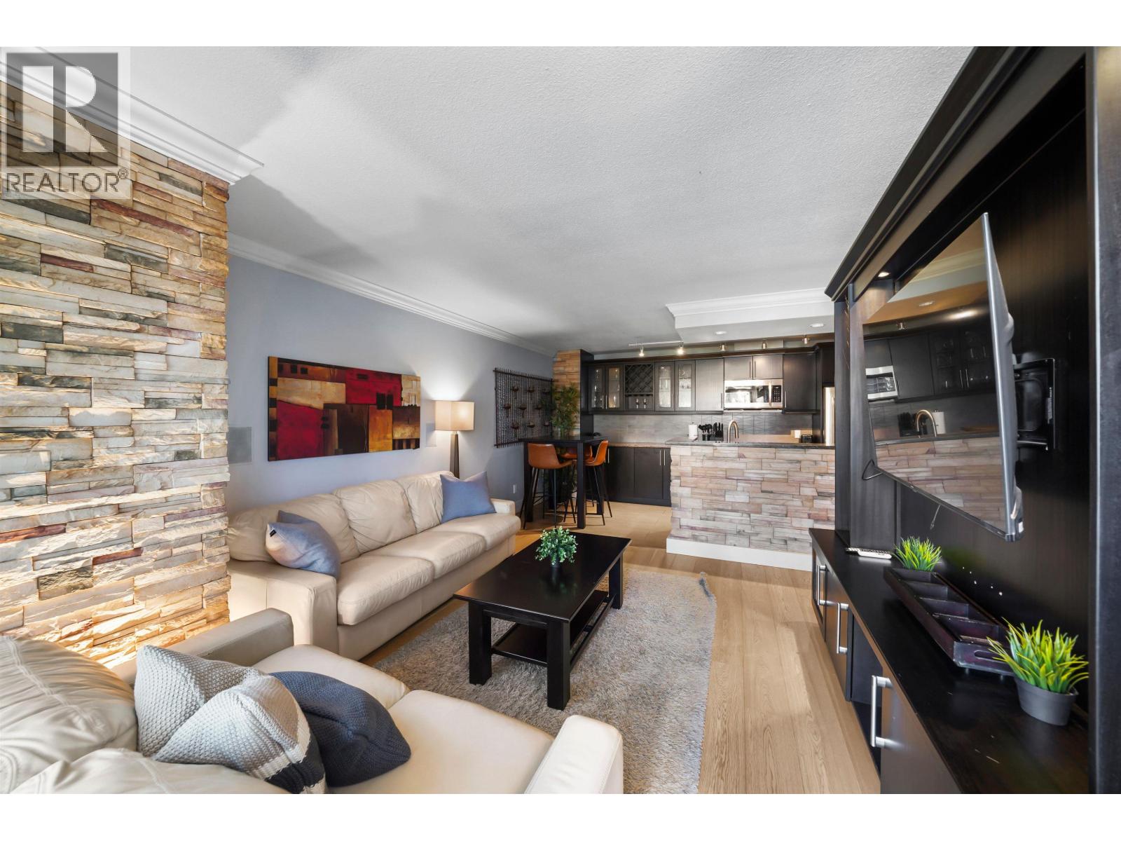 Photo 3 of 1050 Burrard Street, Vancouver BC