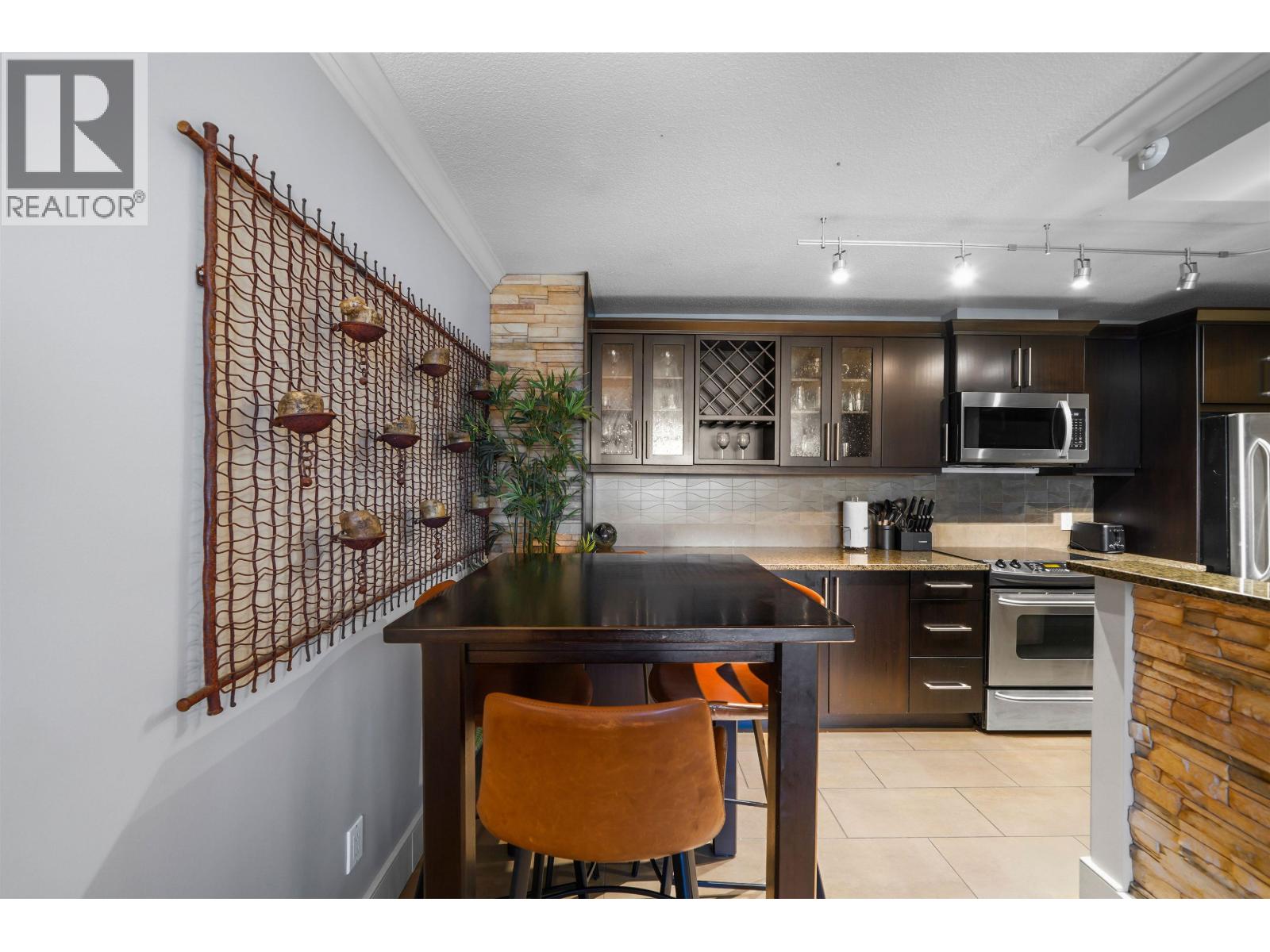 Photo 2 of 1050 Burrard Street, Vancouver BC