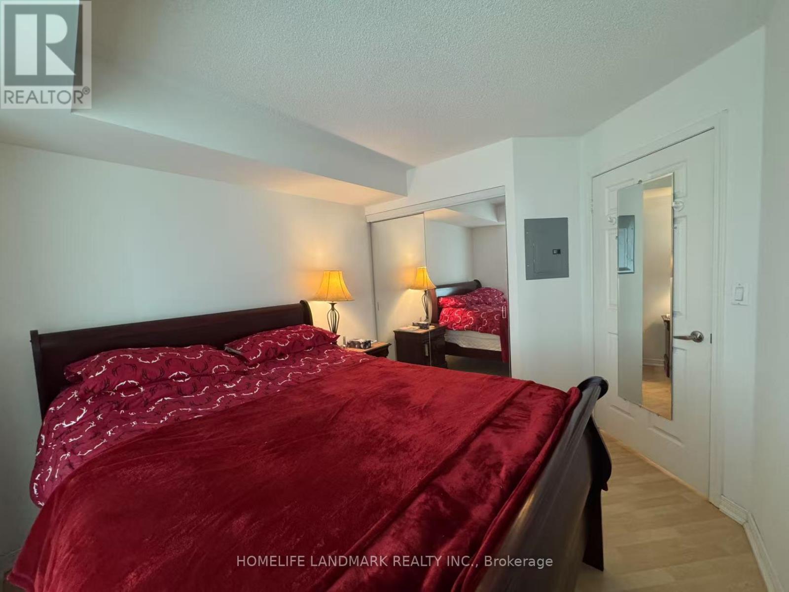 Photo 25 of 1002 18 Valley Woods Road, Toronto ON