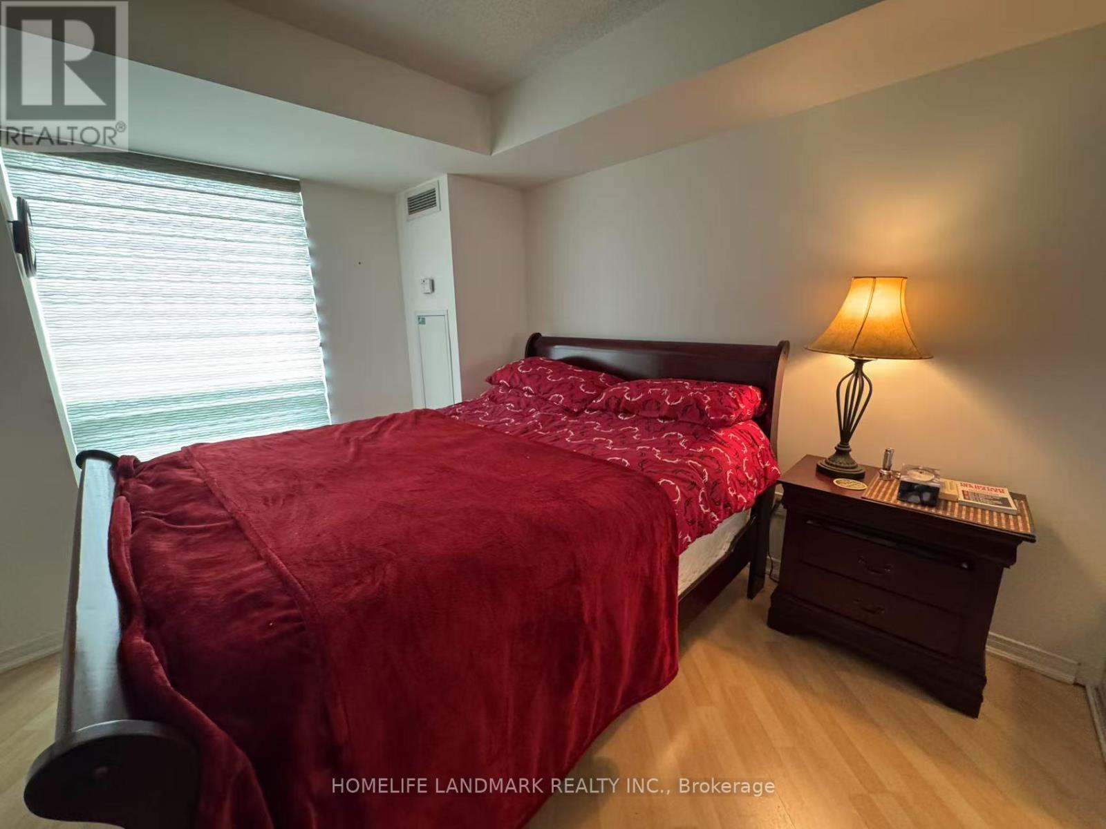 Photo 13 of 1002 18 Valley Woods Road, Toronto ON