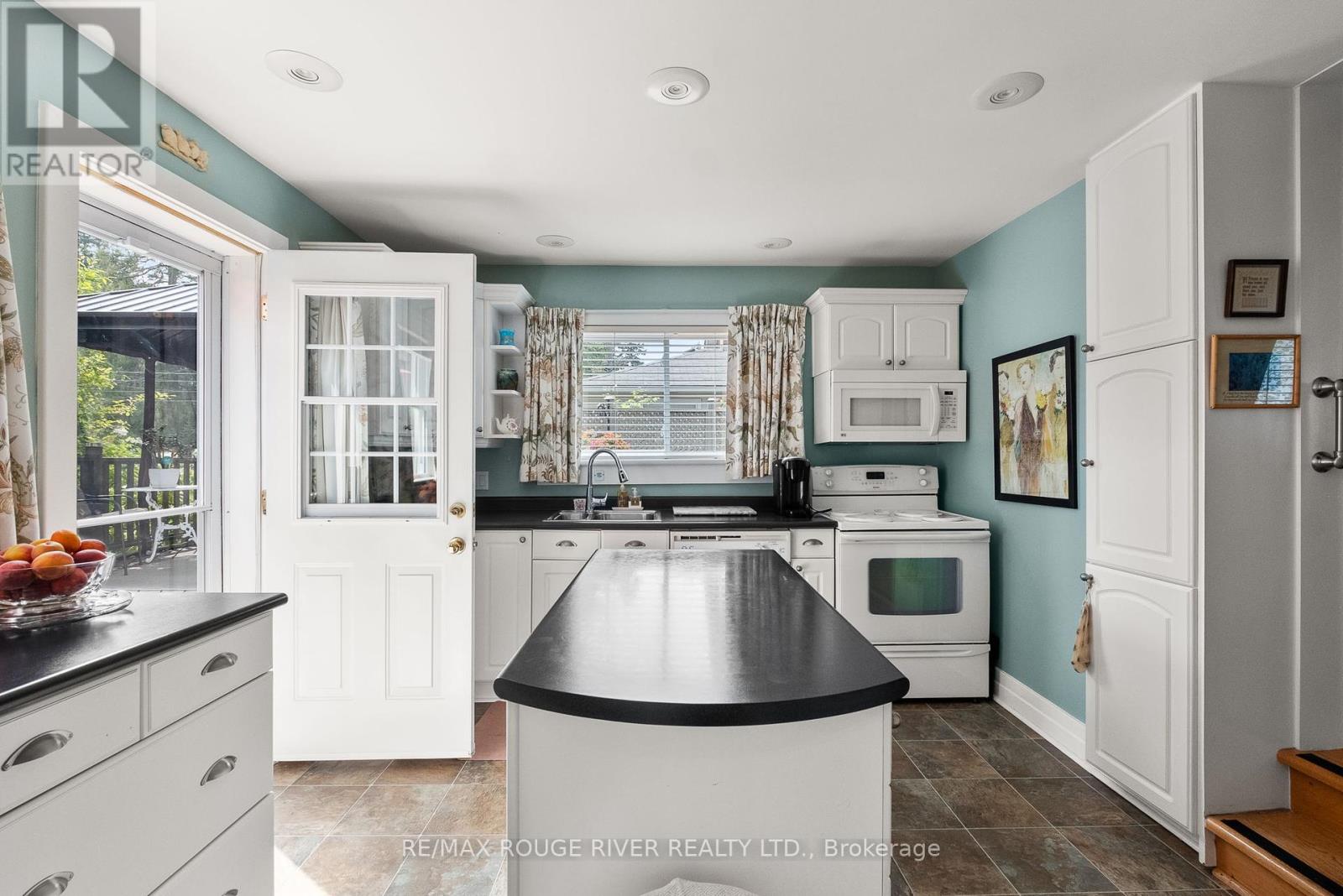 Photo 19 of 185 Chapel Street, Cobourg ON