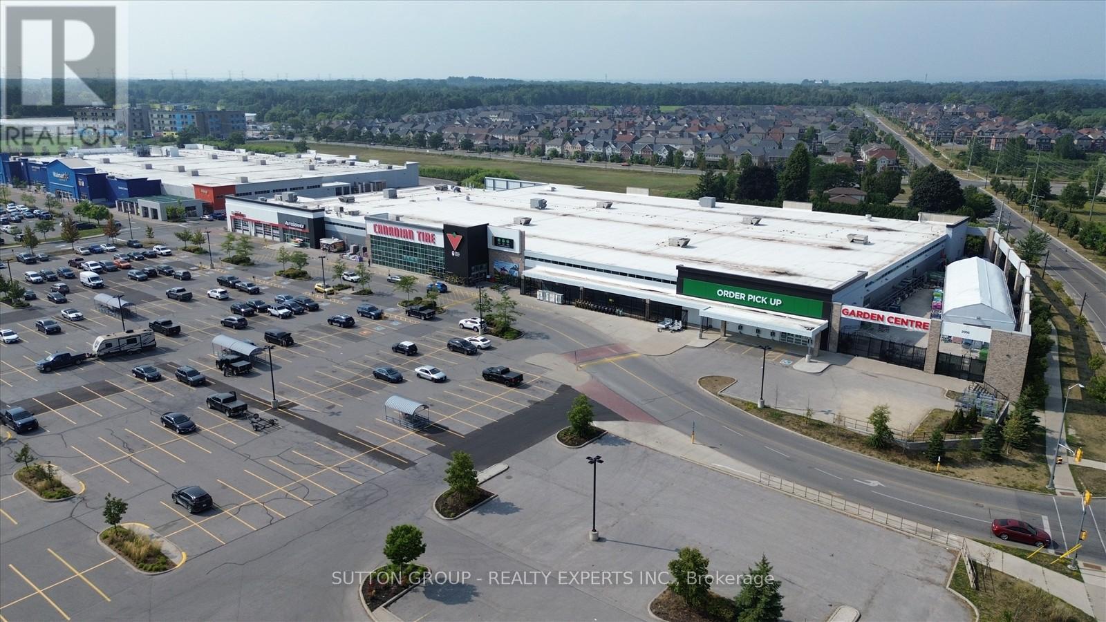 Photo 39 of 16 Candler Court, Clarington ON