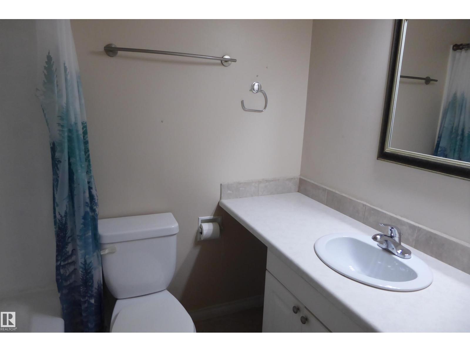 Photo 16 of 305 10420 93 St Nw Nw, Edmonton AB