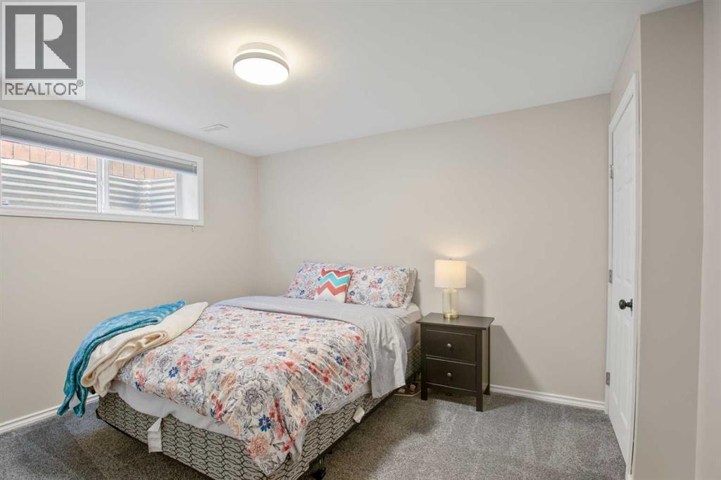 Photo 6 of 4712 Westbrooke Road, Blackfalds AB