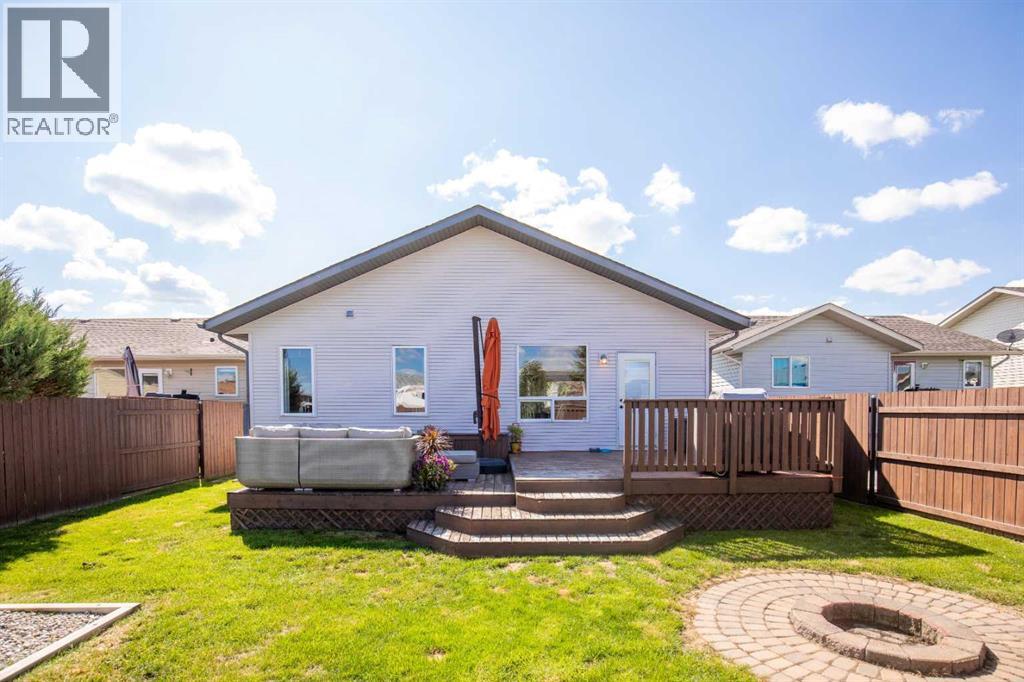 Photo 3 of 4712 Westbrooke Road, Blackfalds AB