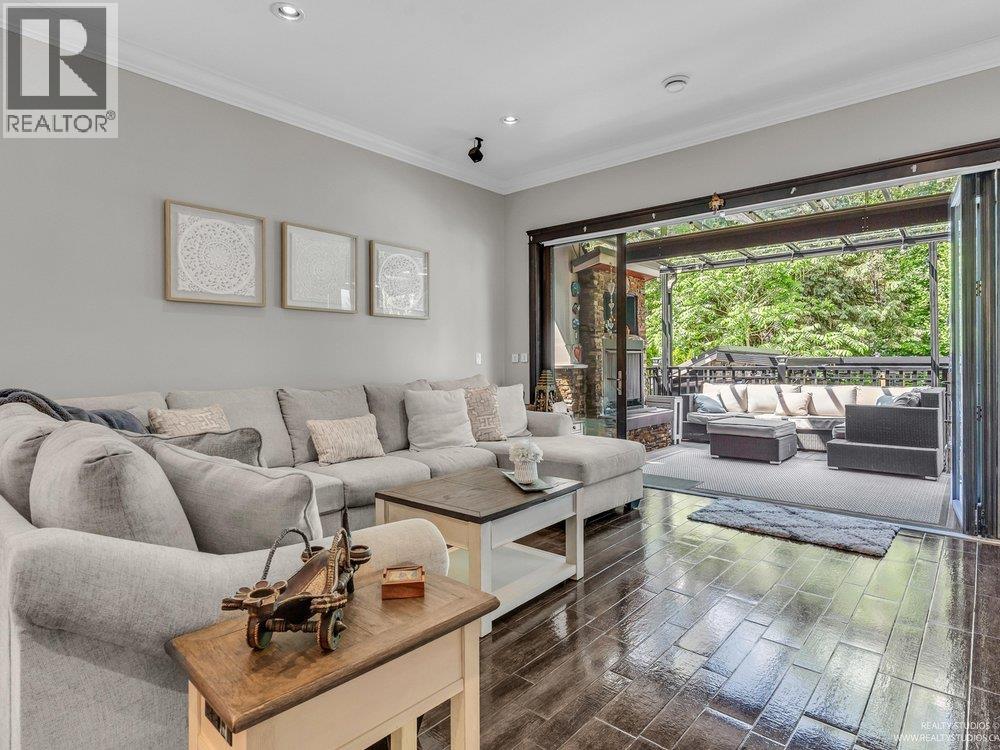 4188 FIR STREET, Burnaby