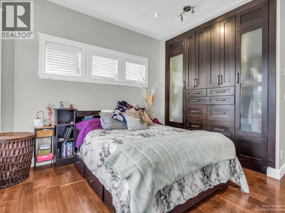 4188 FIR STREET, Burnaby