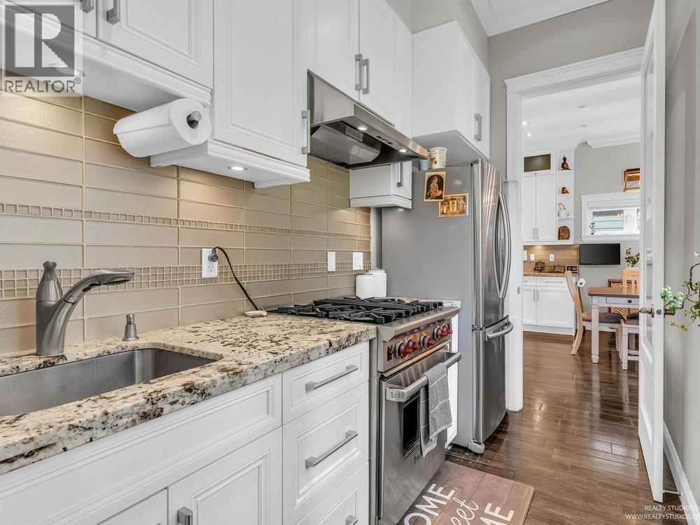 4188 FIR STREET, Burnaby