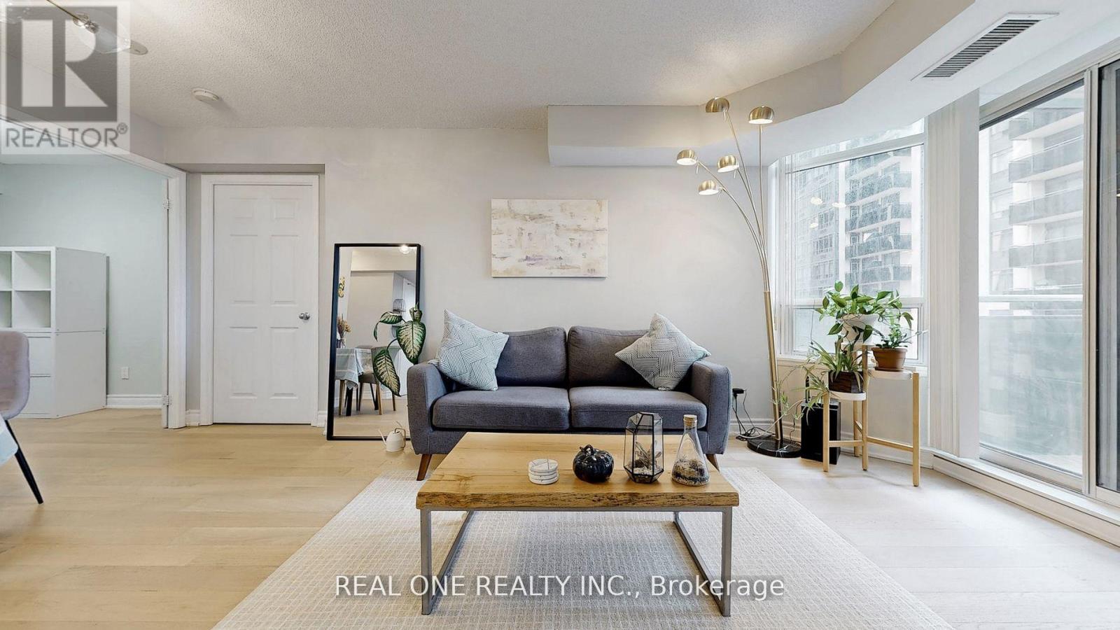 Photo 27 of 501 153 Beecroft Road, Toronto ON