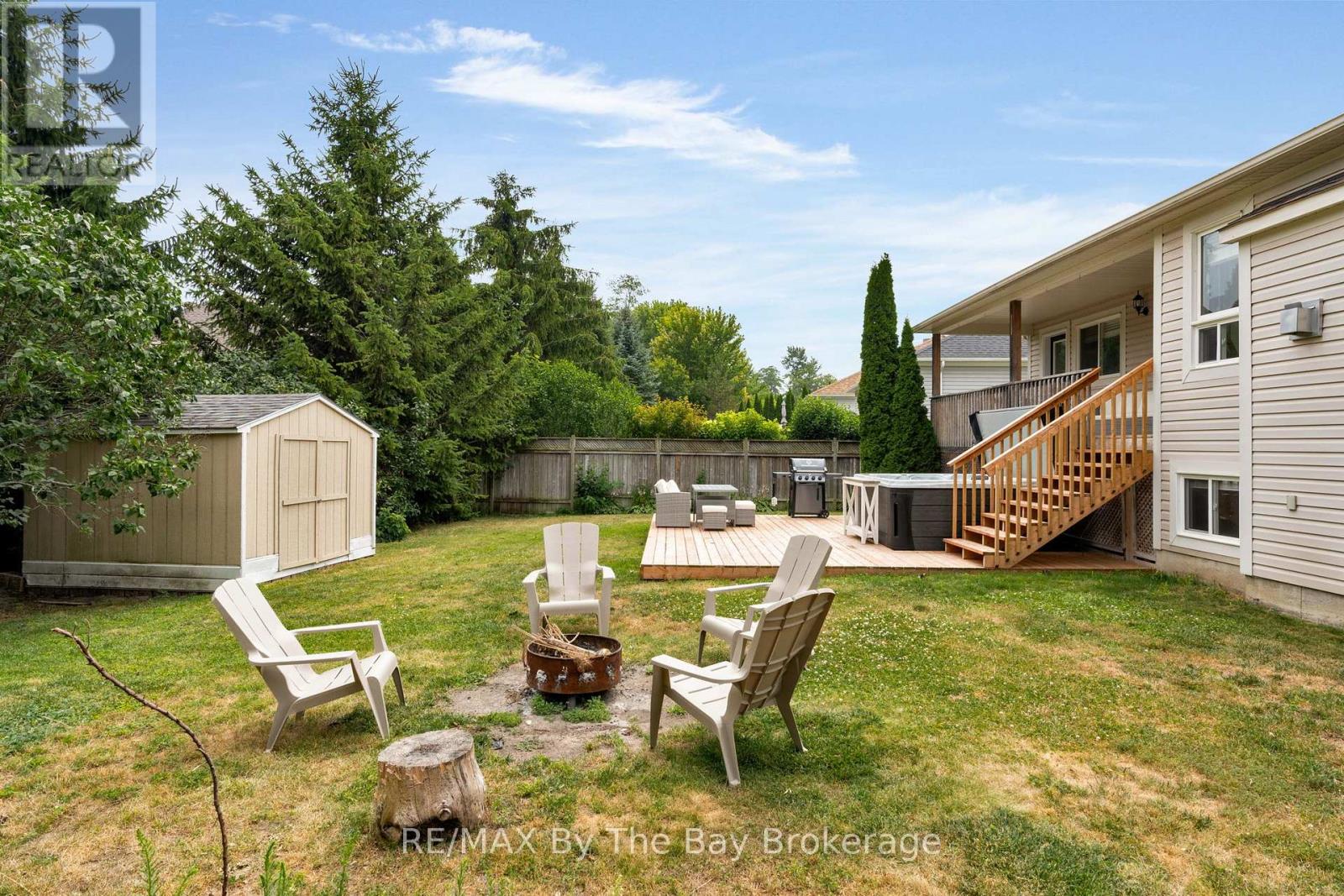 Photo 7 of 35 Northwood Drive, Wasaga Beach ON