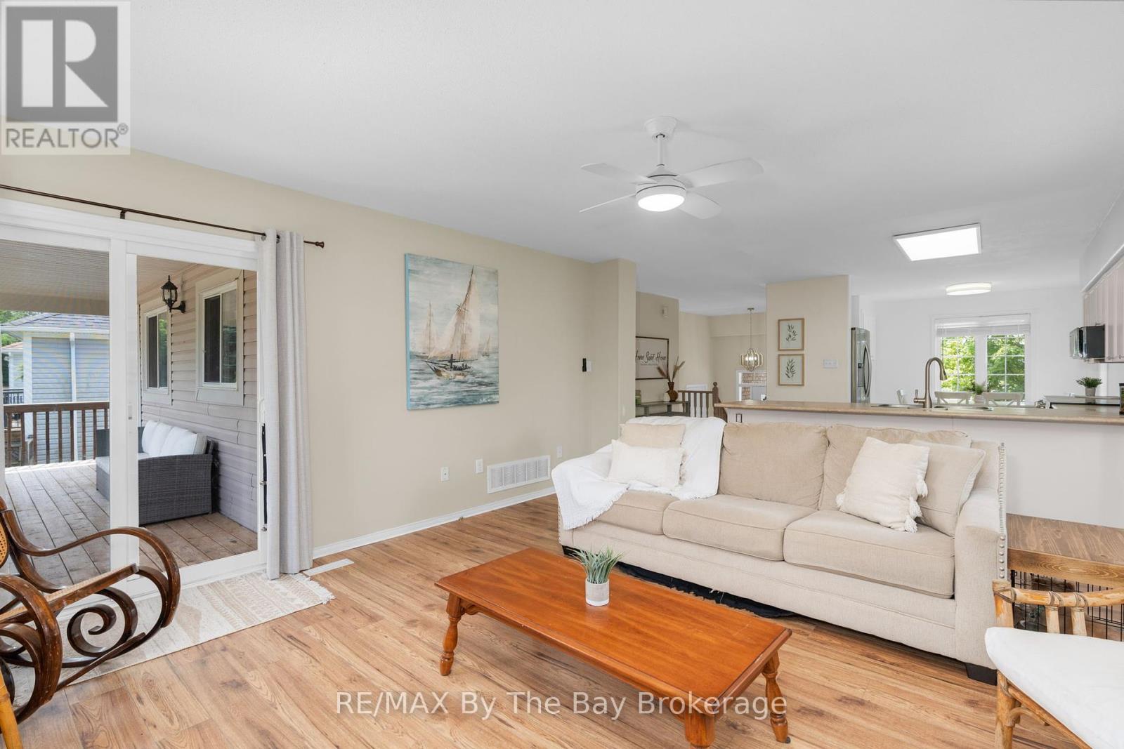 Photo 15 of 35 Northwood Drive, Wasaga Beach ON