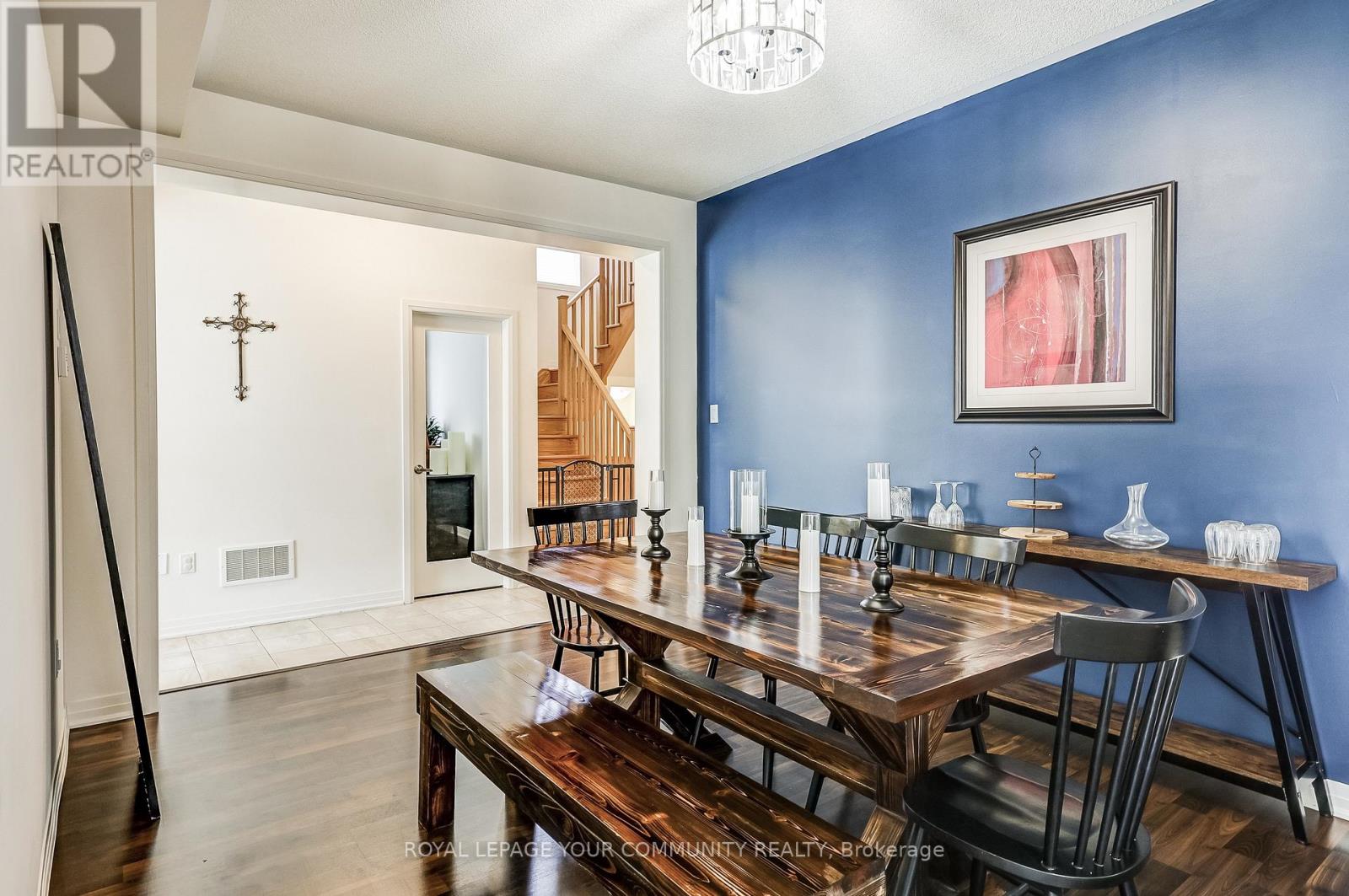 Photo 27 of 136 Casserley Crescent, New Tecumseth ON