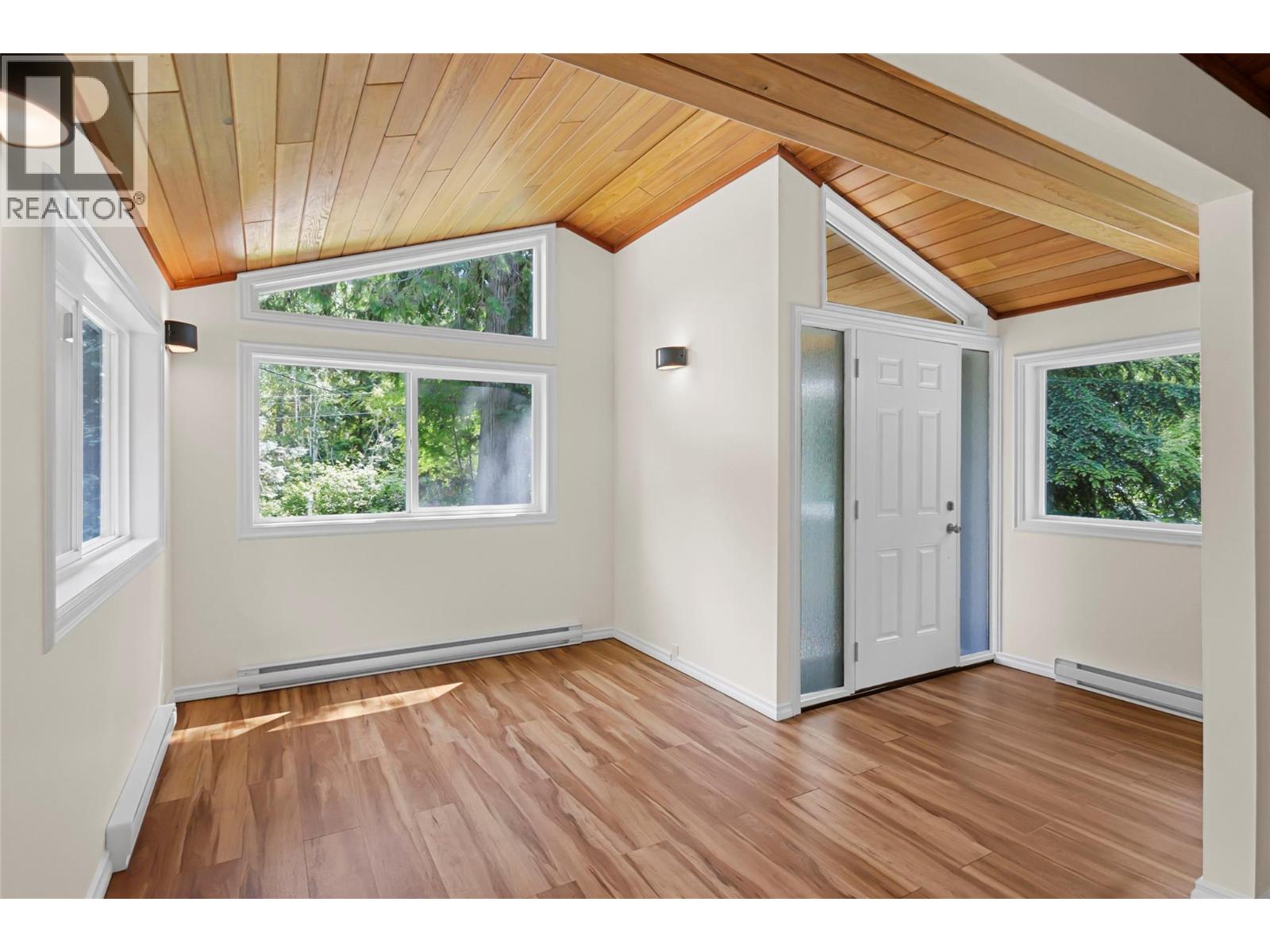 1833 Park Drive, Revelstoke