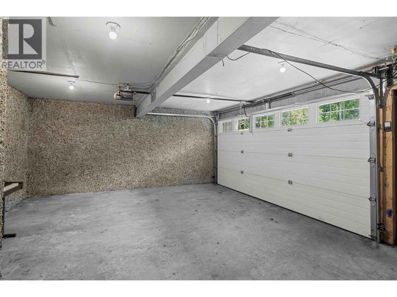 1833 Park Drive, Revelstoke