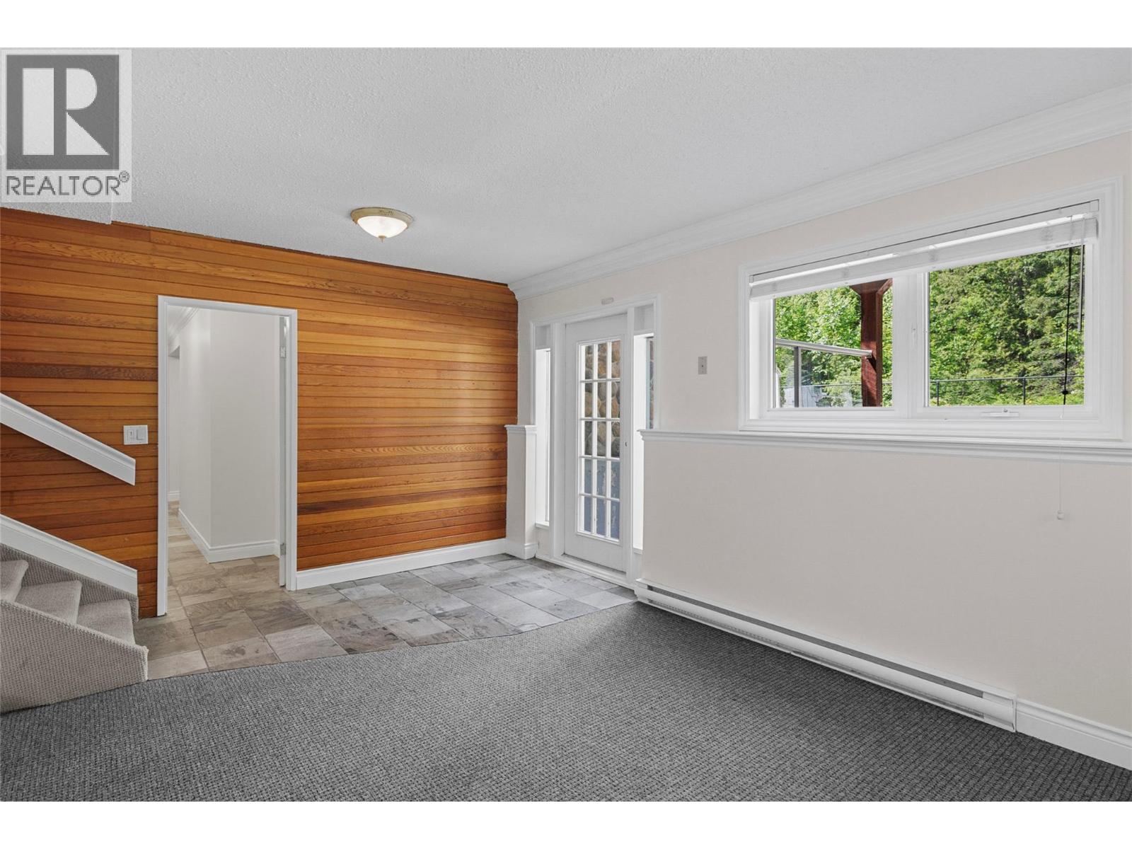 1833 Park Drive, Revelstoke